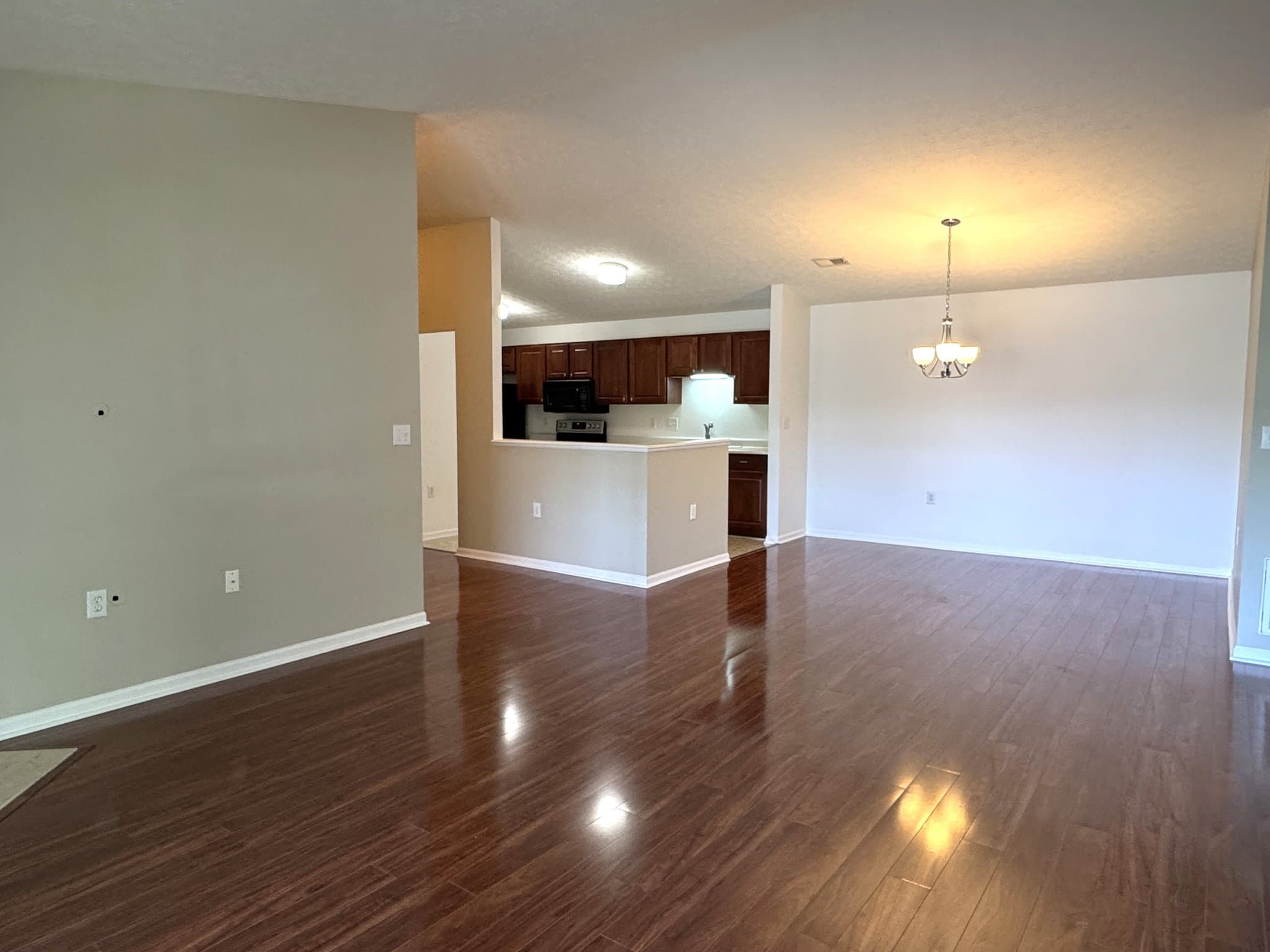 Louisville Condo: 5301 Pacer Ln