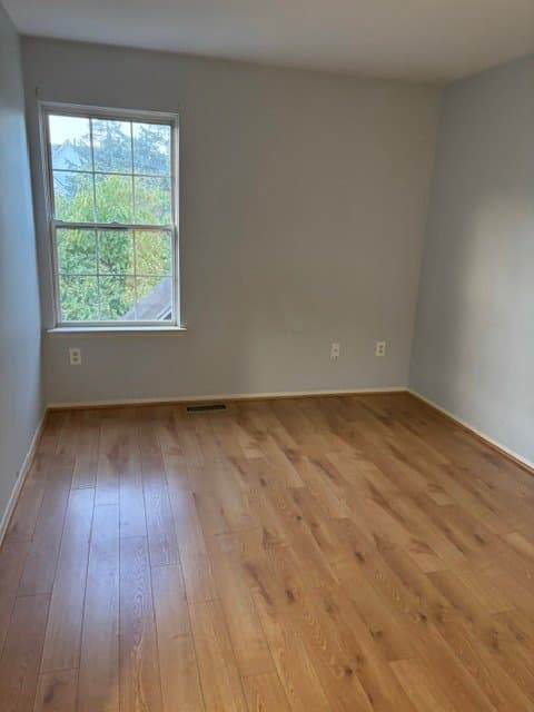 Farmington Townhome: 22277 Atlantic Pointe