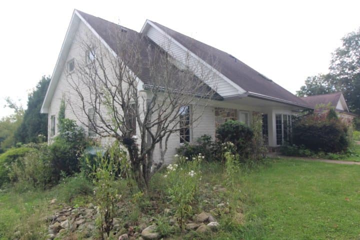 Canonsburg House: 20 Cheslock Road