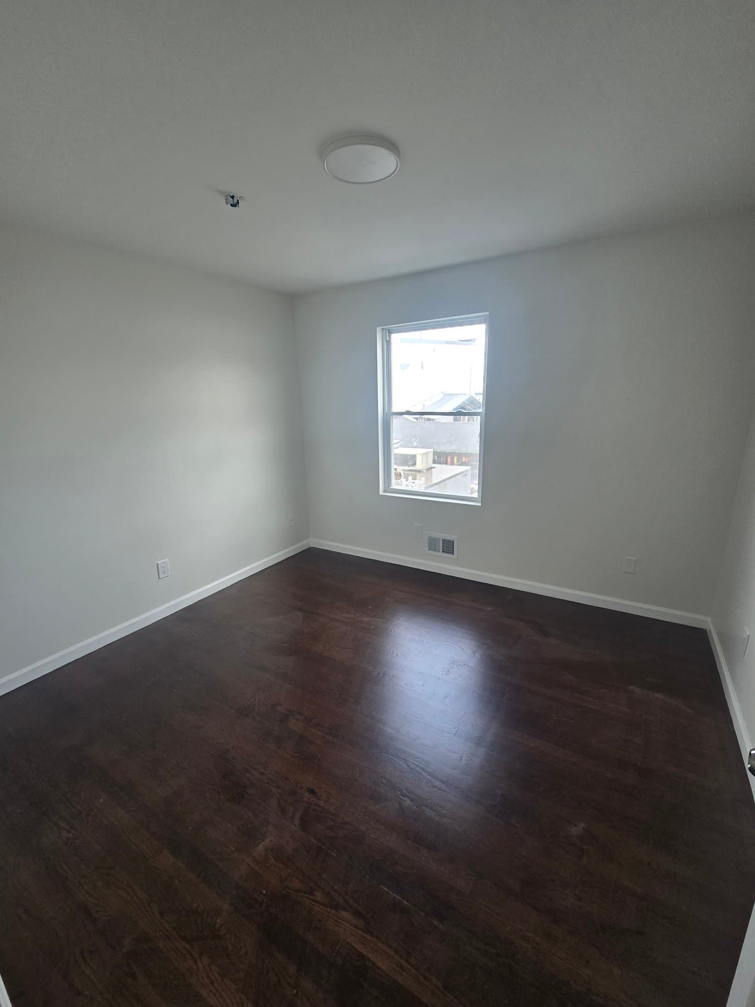 Guttenberg Multiplex: 596 70th Street