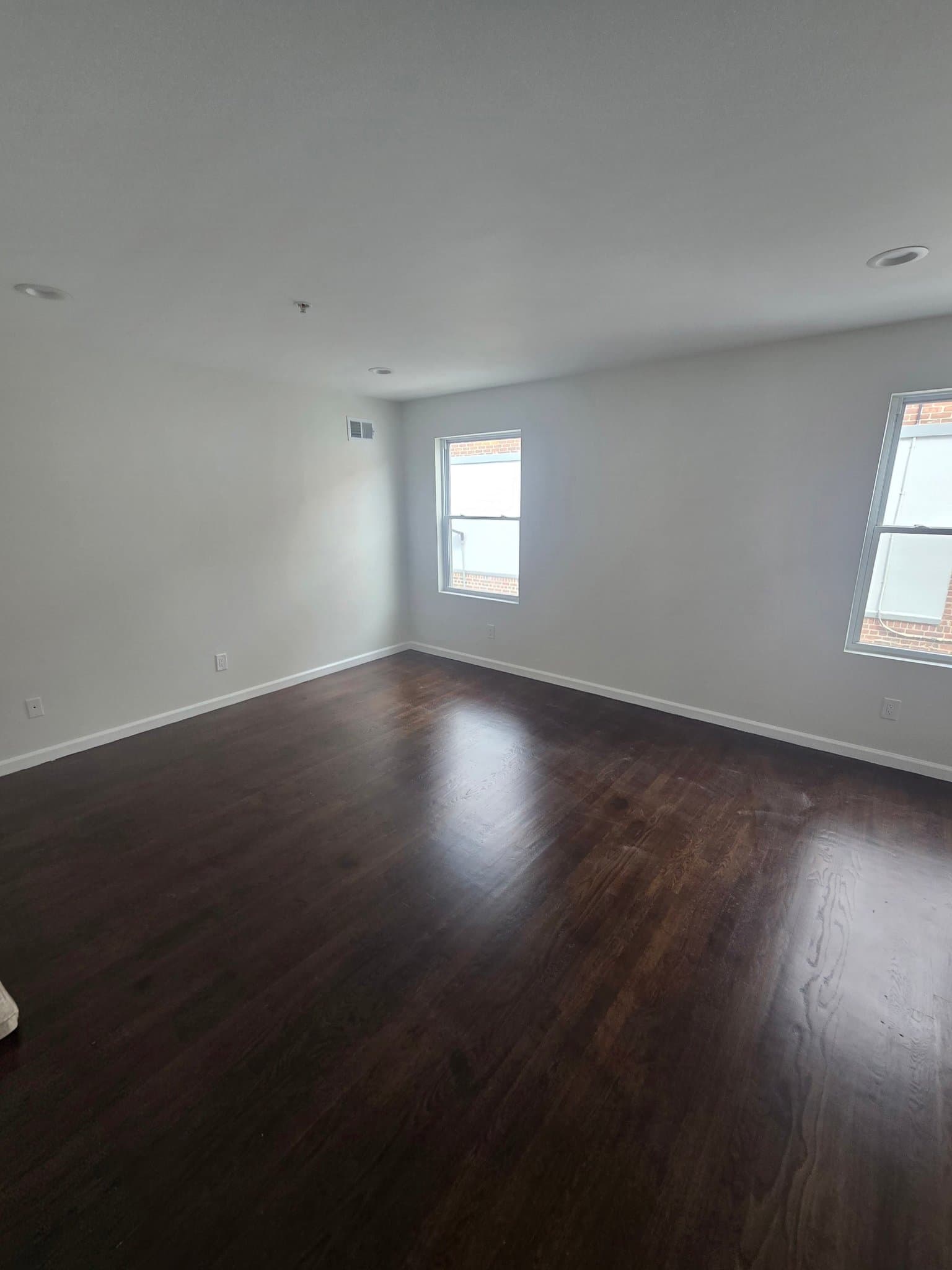 Guttenberg Multiplex: 596 70th Street