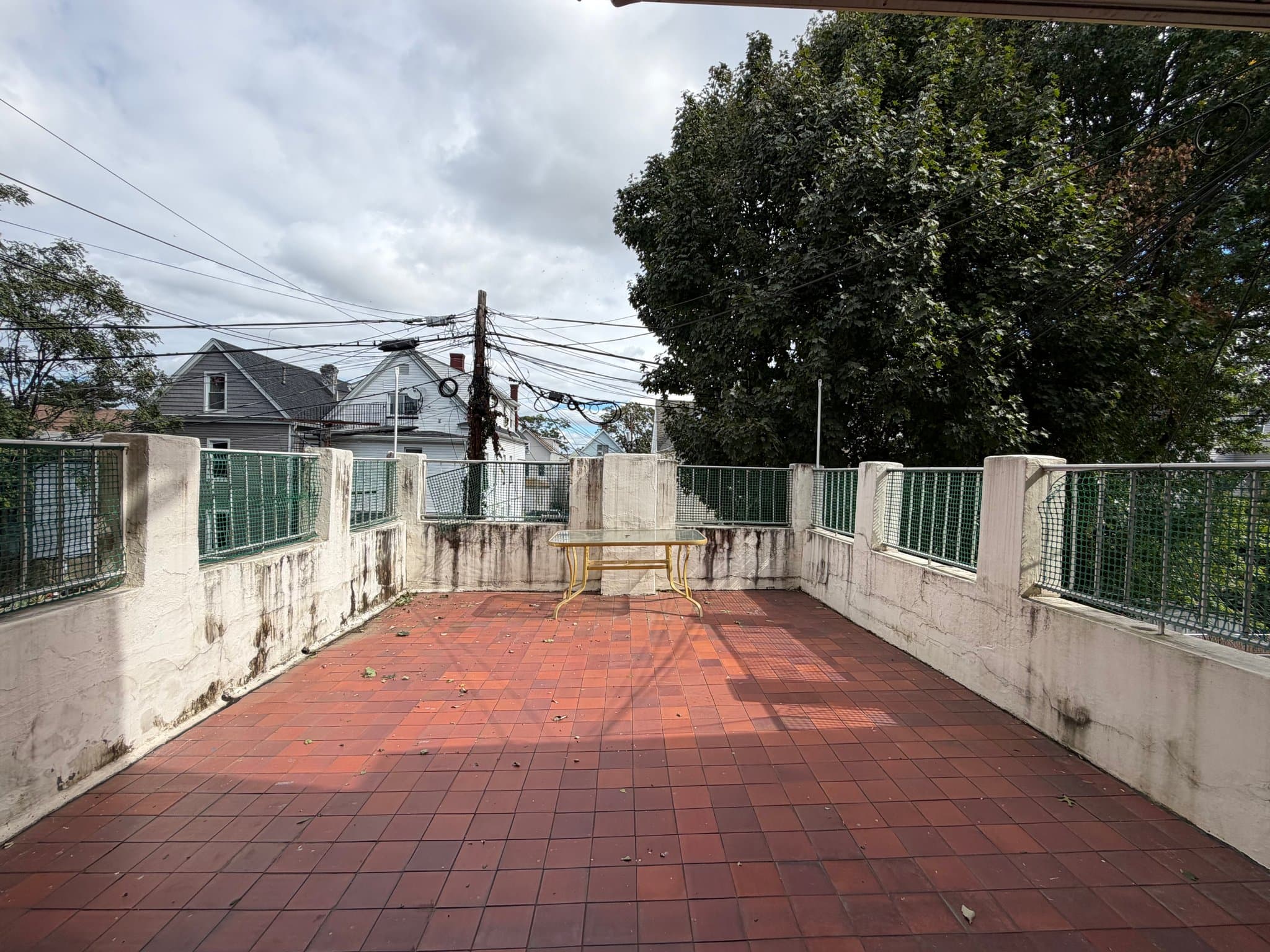 Elizabeth Multiplex: 535 Elizabeth Ave