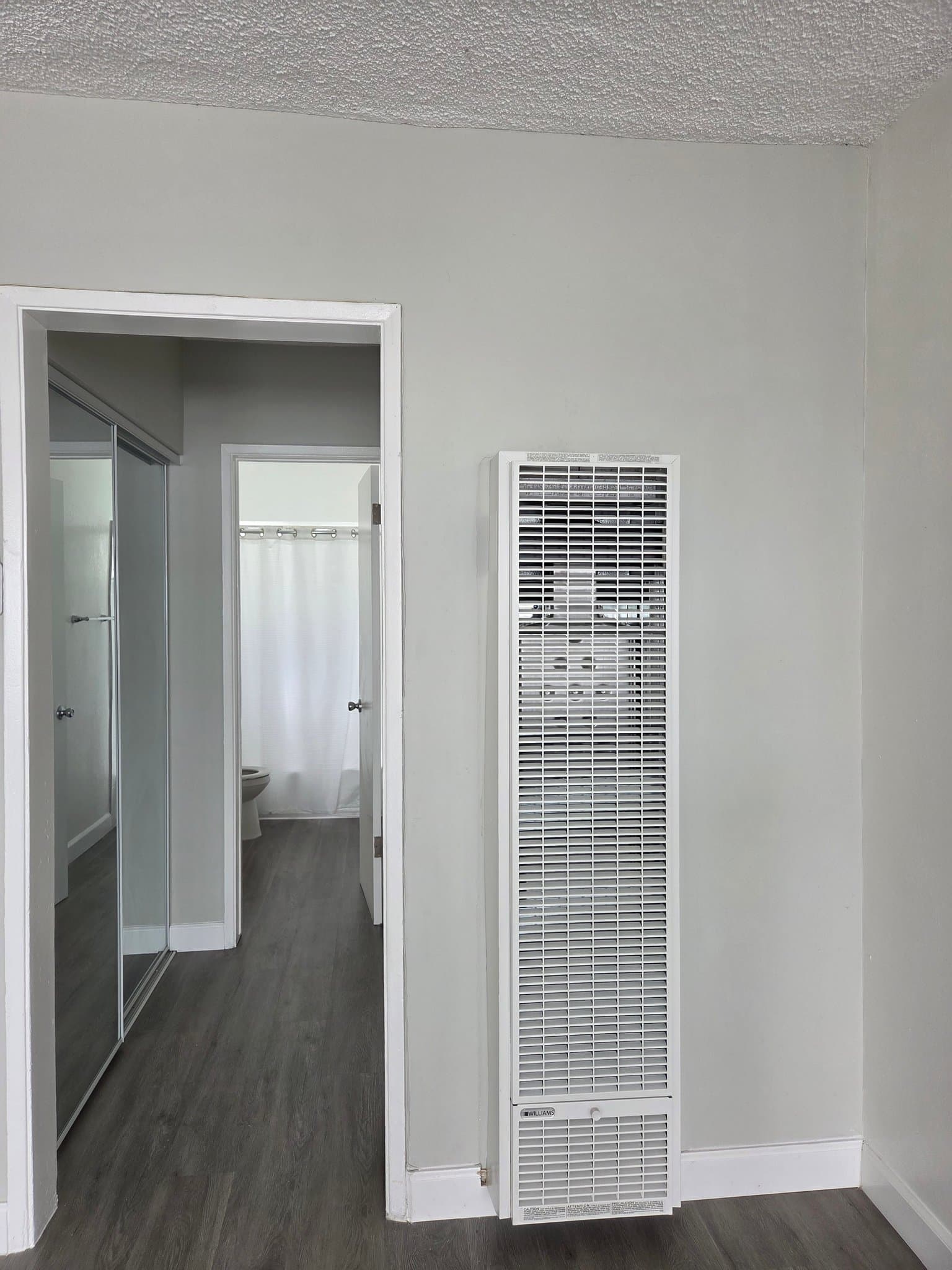 culver City Apartment: 4715 S. Slauson Ave