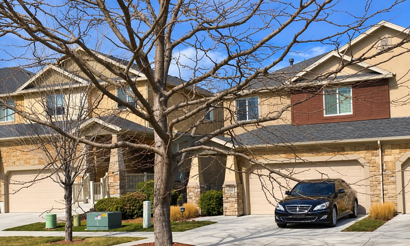 Midvale House: 6907 S Village Bend Ln