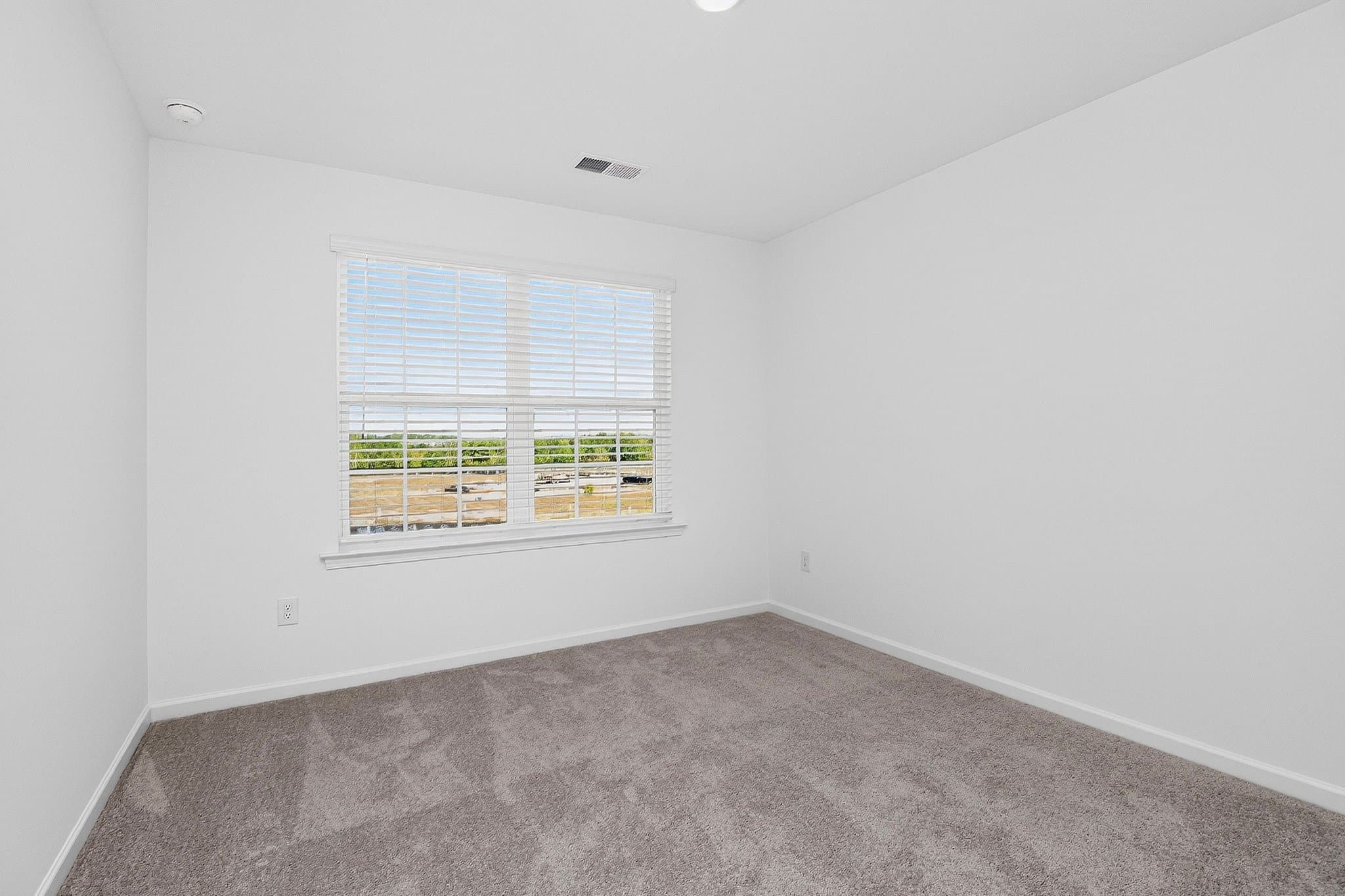 Belmont Townhome: 1240 Nighthawk Way
