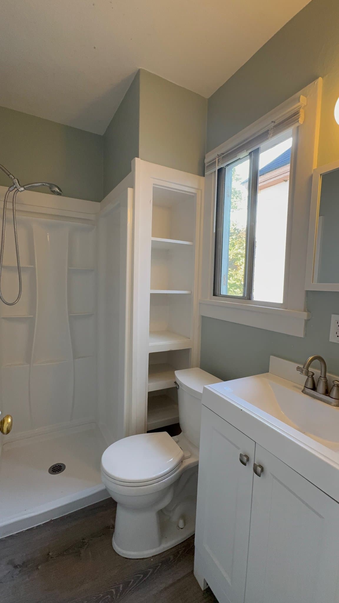 Spokane Apartment: 2024 W Pacific