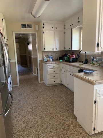 Hanford House: 1105 N Williams St