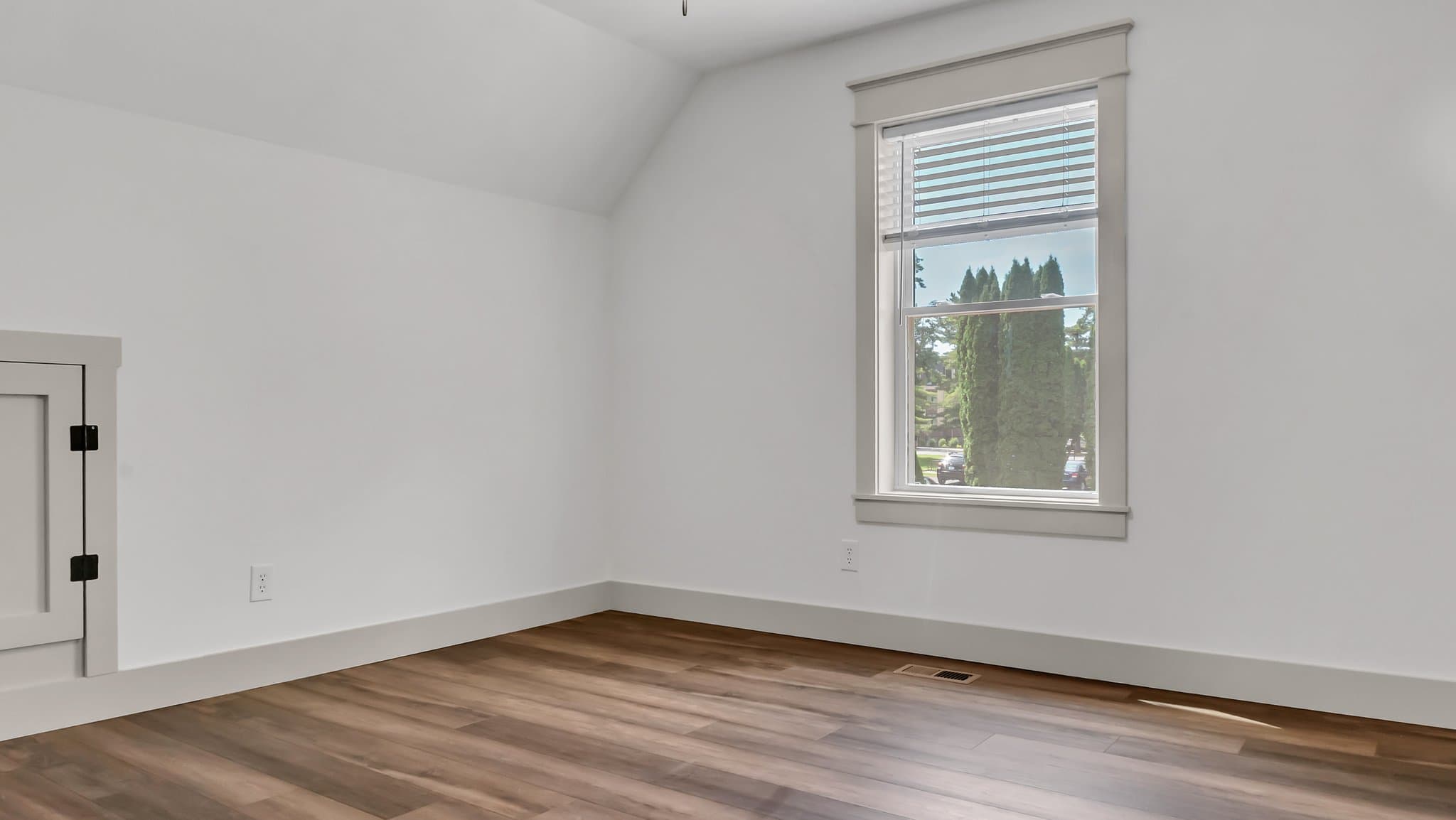 Bloomington House: 1104 N. Grant St