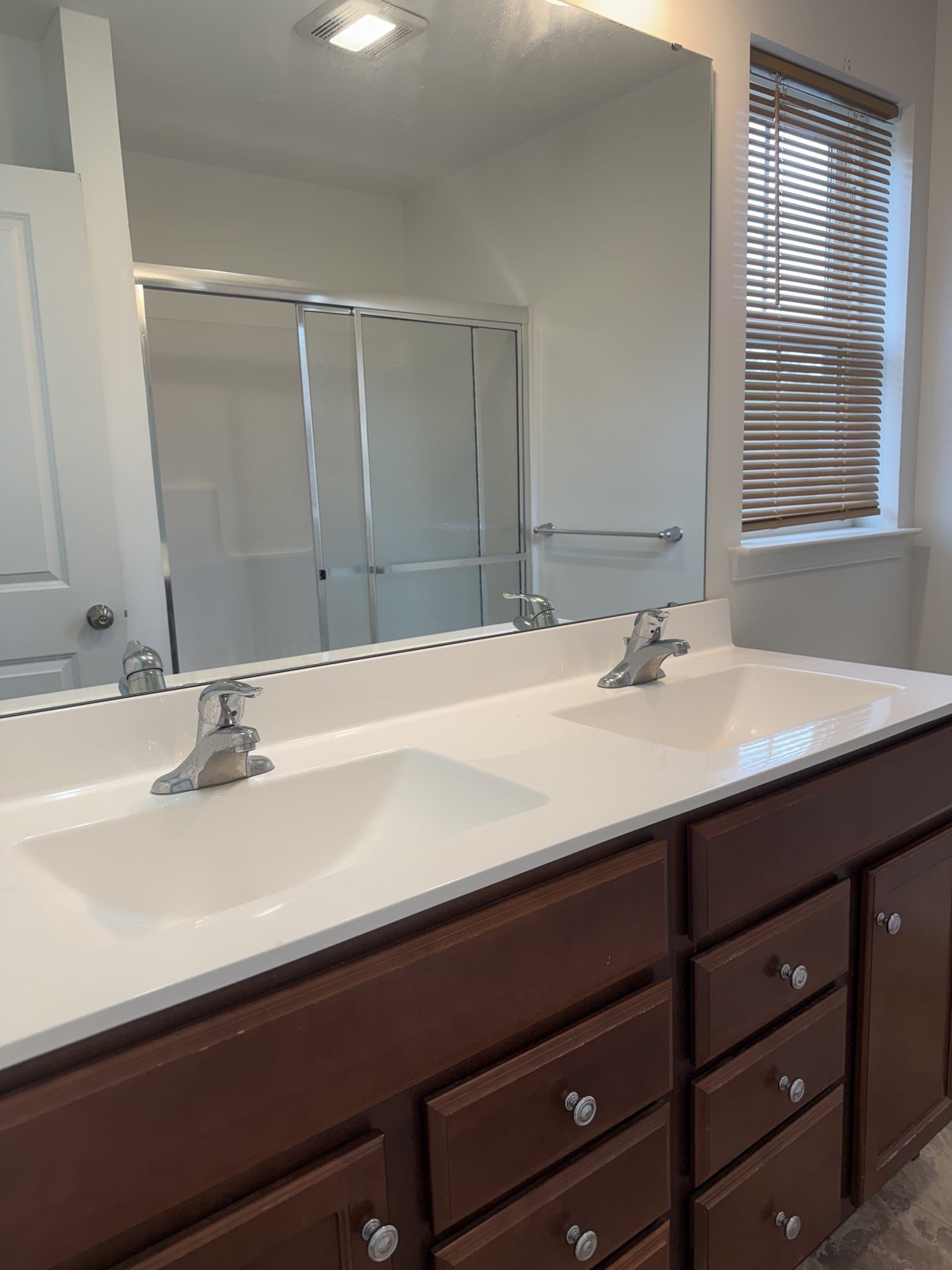 Harrisbugh Townhome: 8151 Lenker Dr