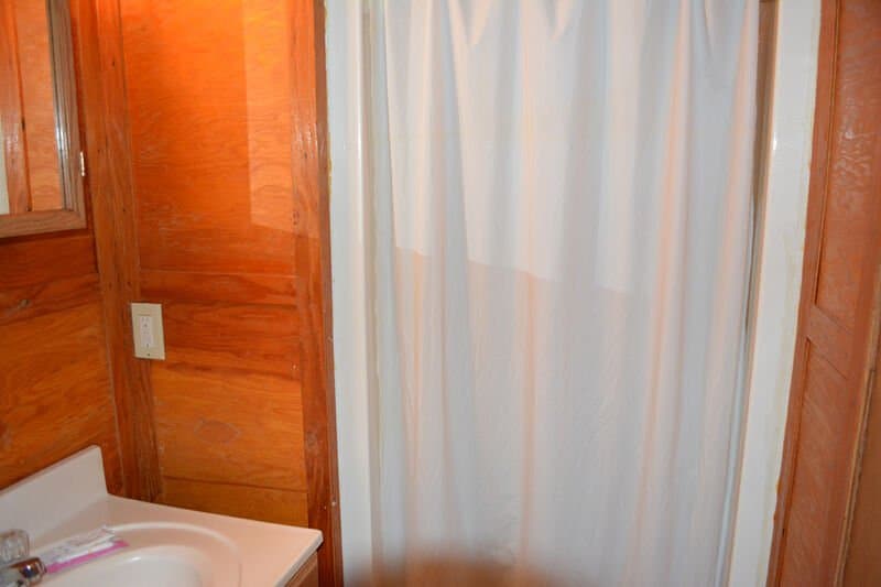 Pinetop House: 237 E White Mountain Blvd