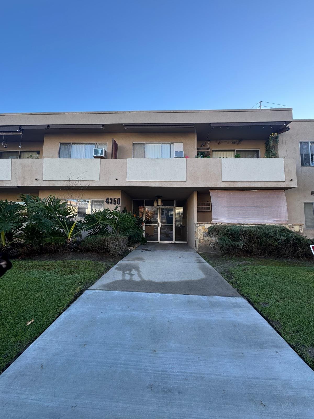 Studio City Apartment: 4350 Troost Avenue