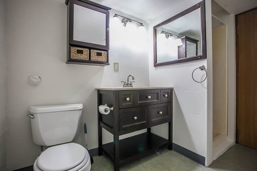 Hood River Apartment: 805 State Street