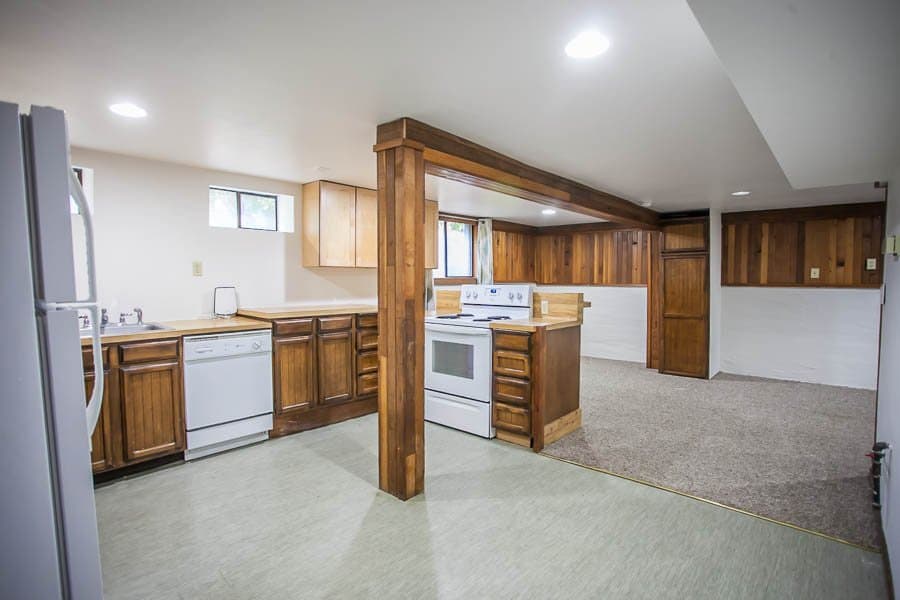 Hood River Apartment: 805 State Street