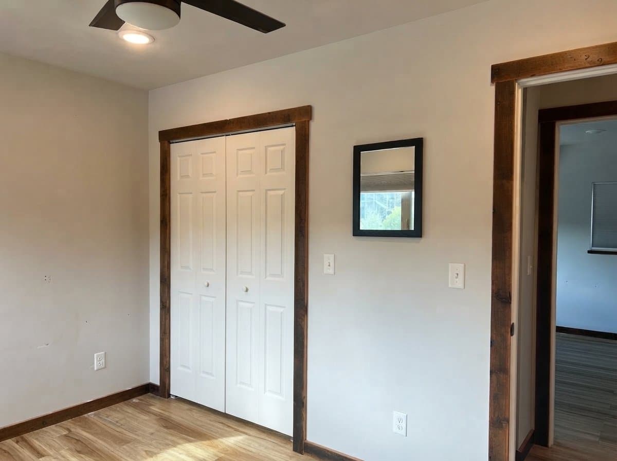 Missoula House: 877 S Grant St