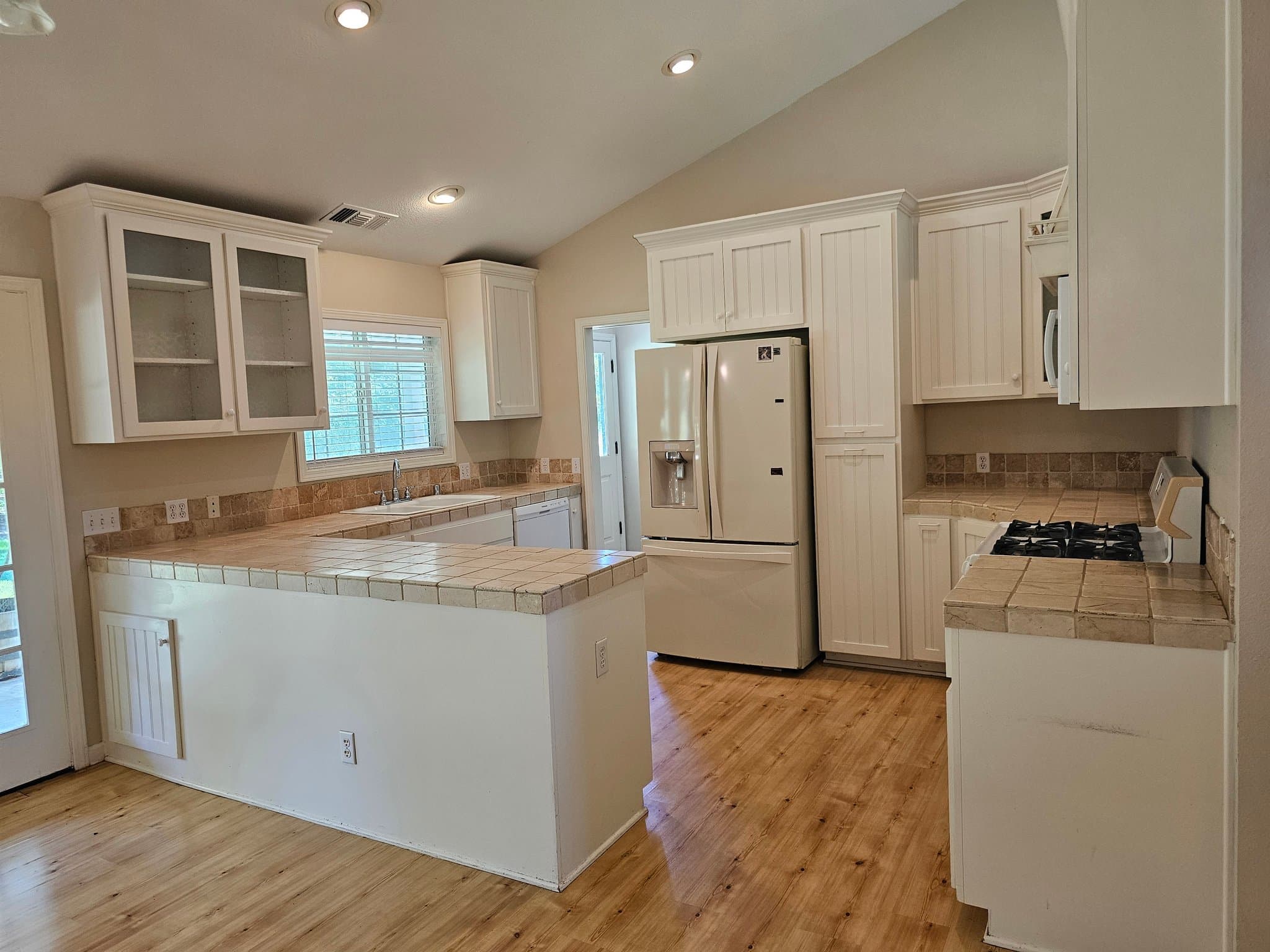Patterson House: 705 Almond Ave