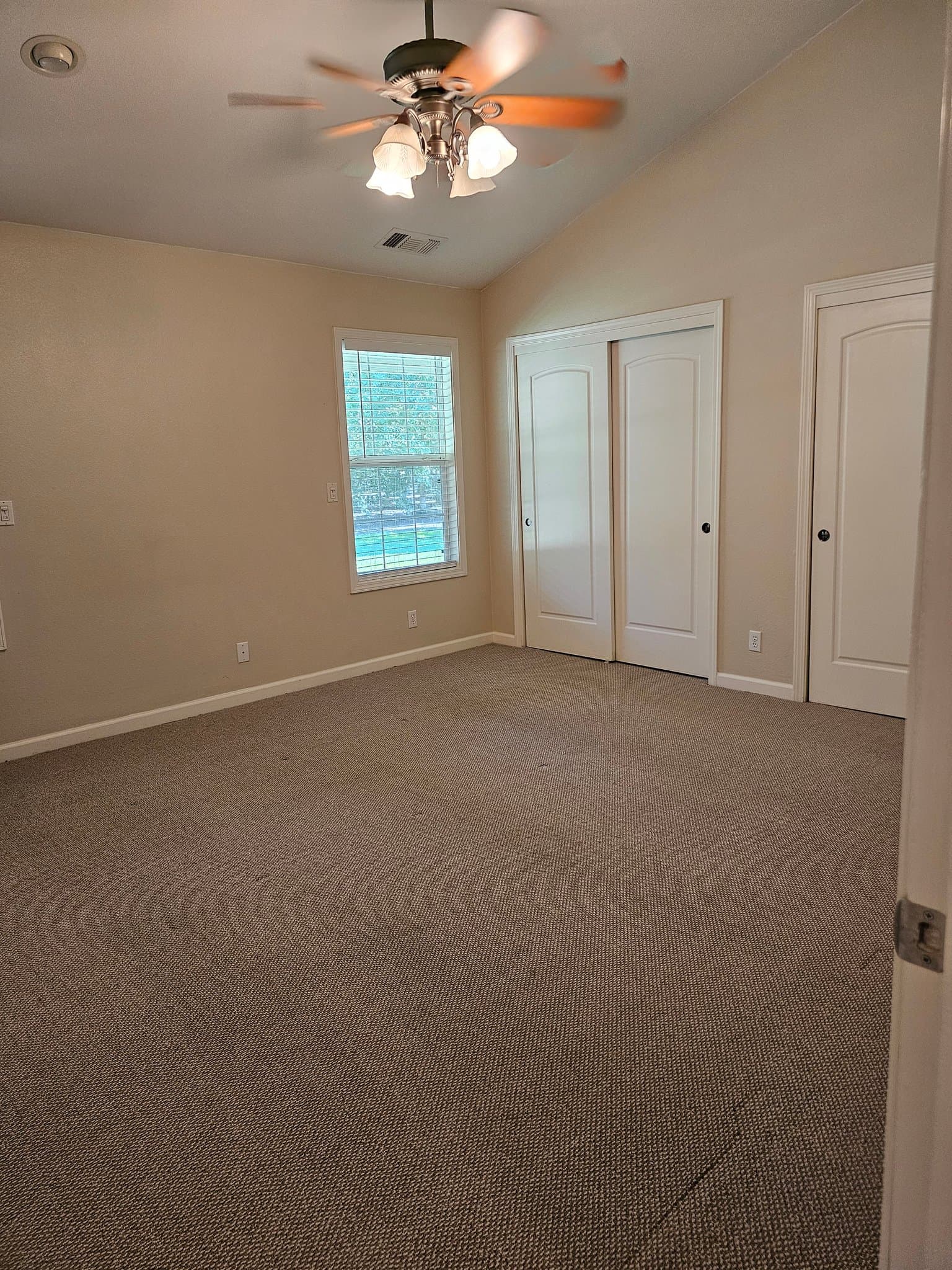 Patterson House: 705 Almond Ave