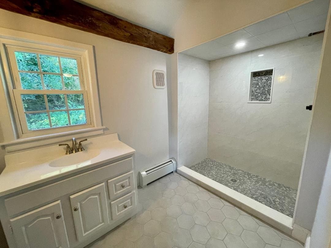 Andover Apartment: 9 Red Spring Road