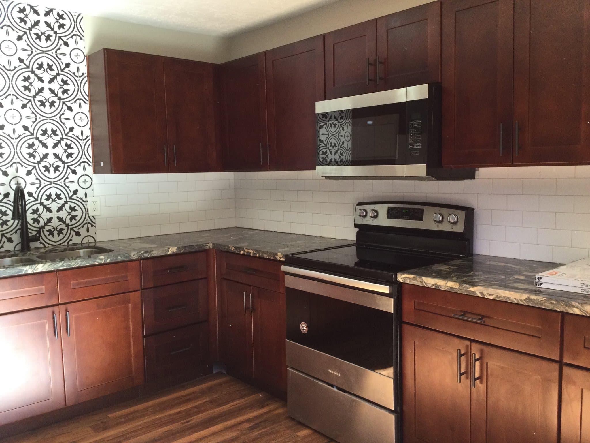 New Caney House: 28174 FM 1485 East