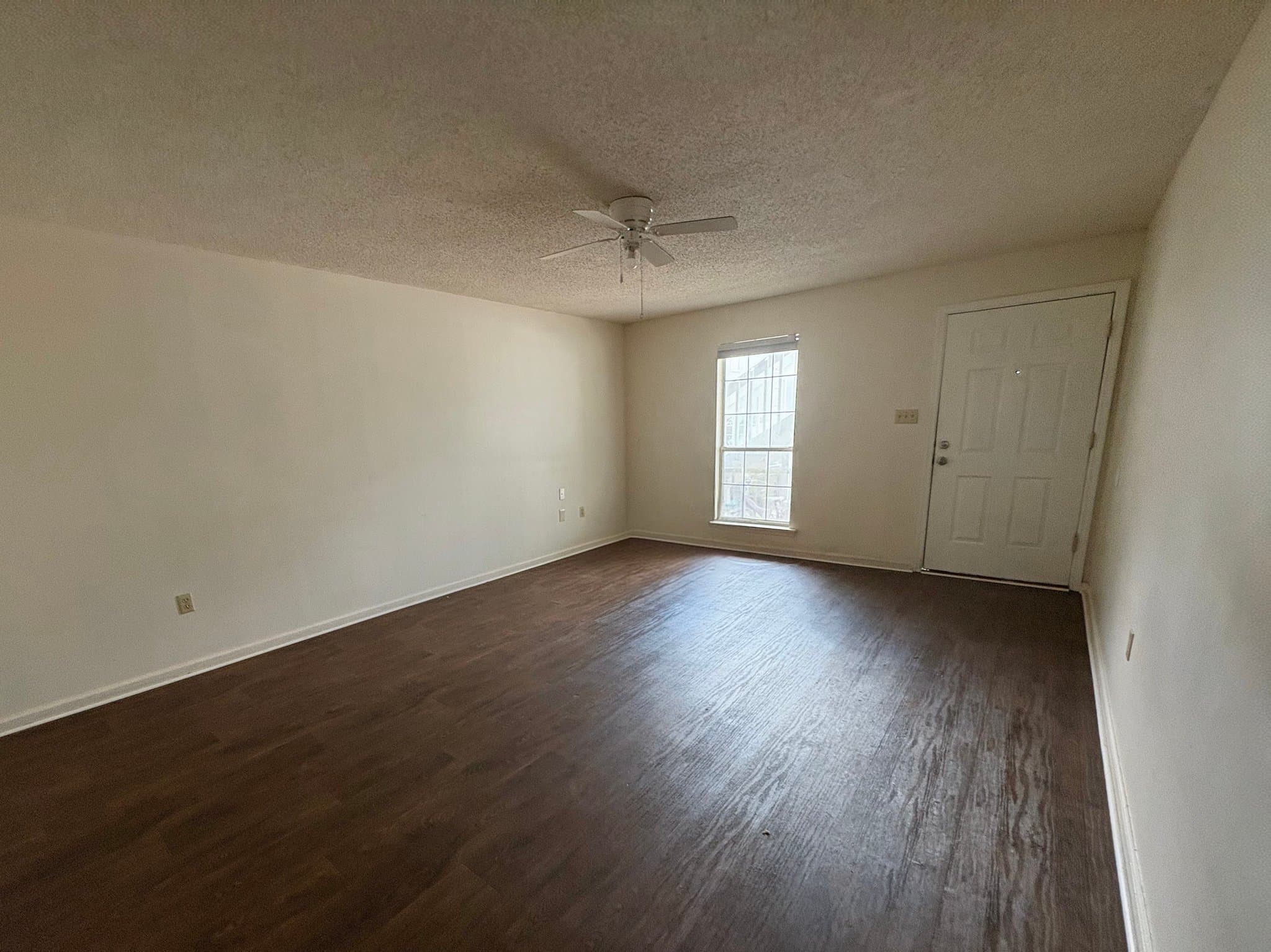 Valdosta Multiplex: 1469 Green Street D