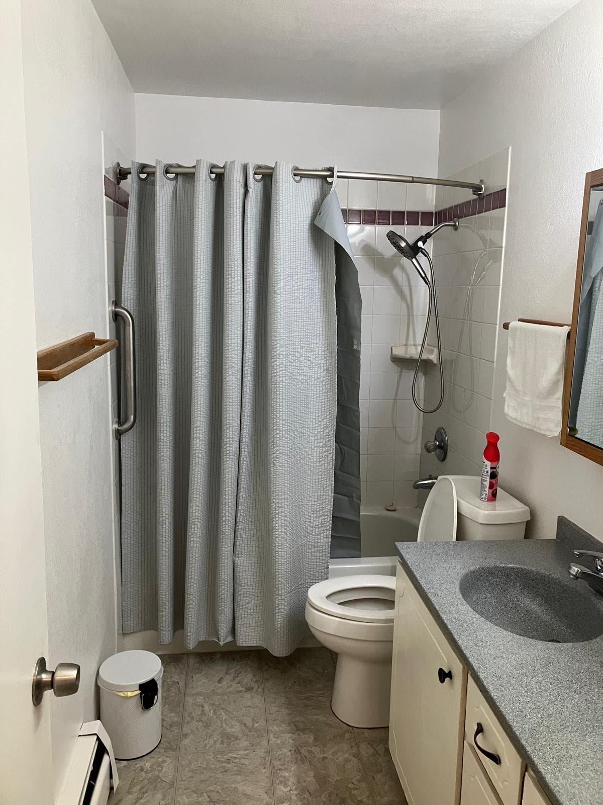 Anchorage House: 13100 Ridgeview Dr
