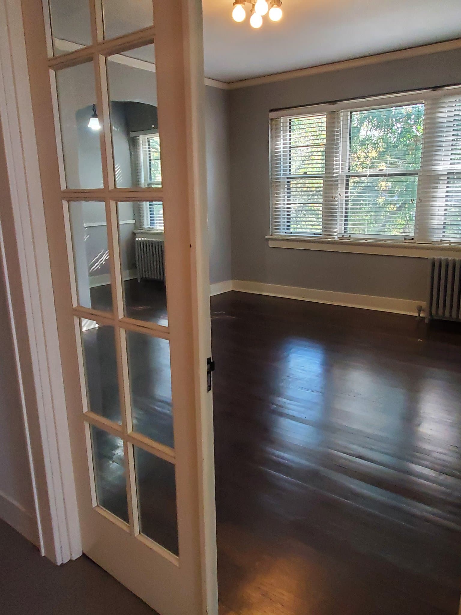 SPRINGFIELD Single Room: 1235 E ELM