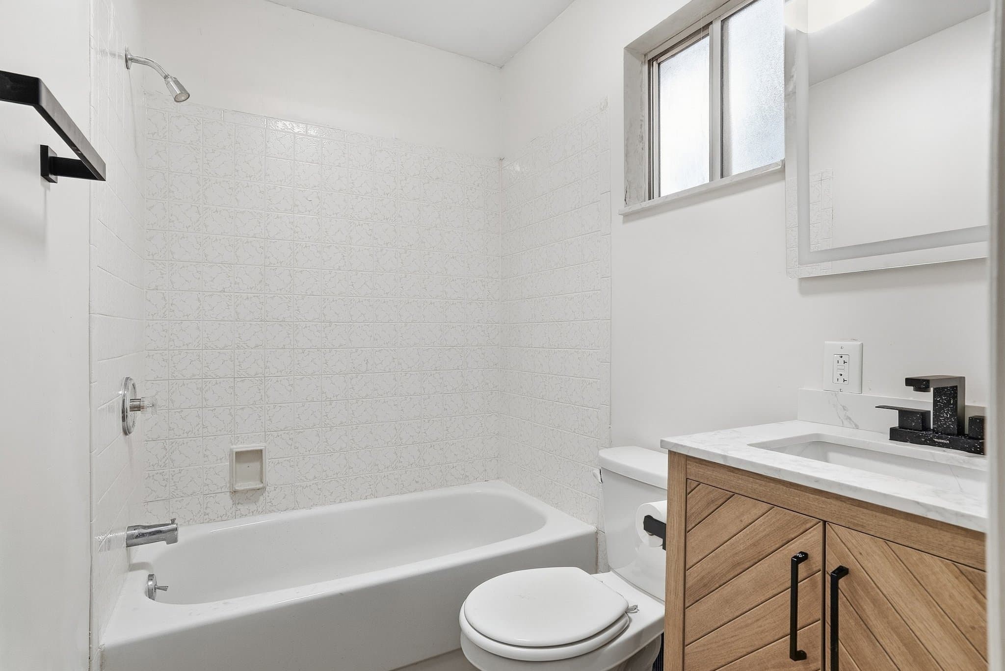 Pittsburgh House: 1005 Duffiled