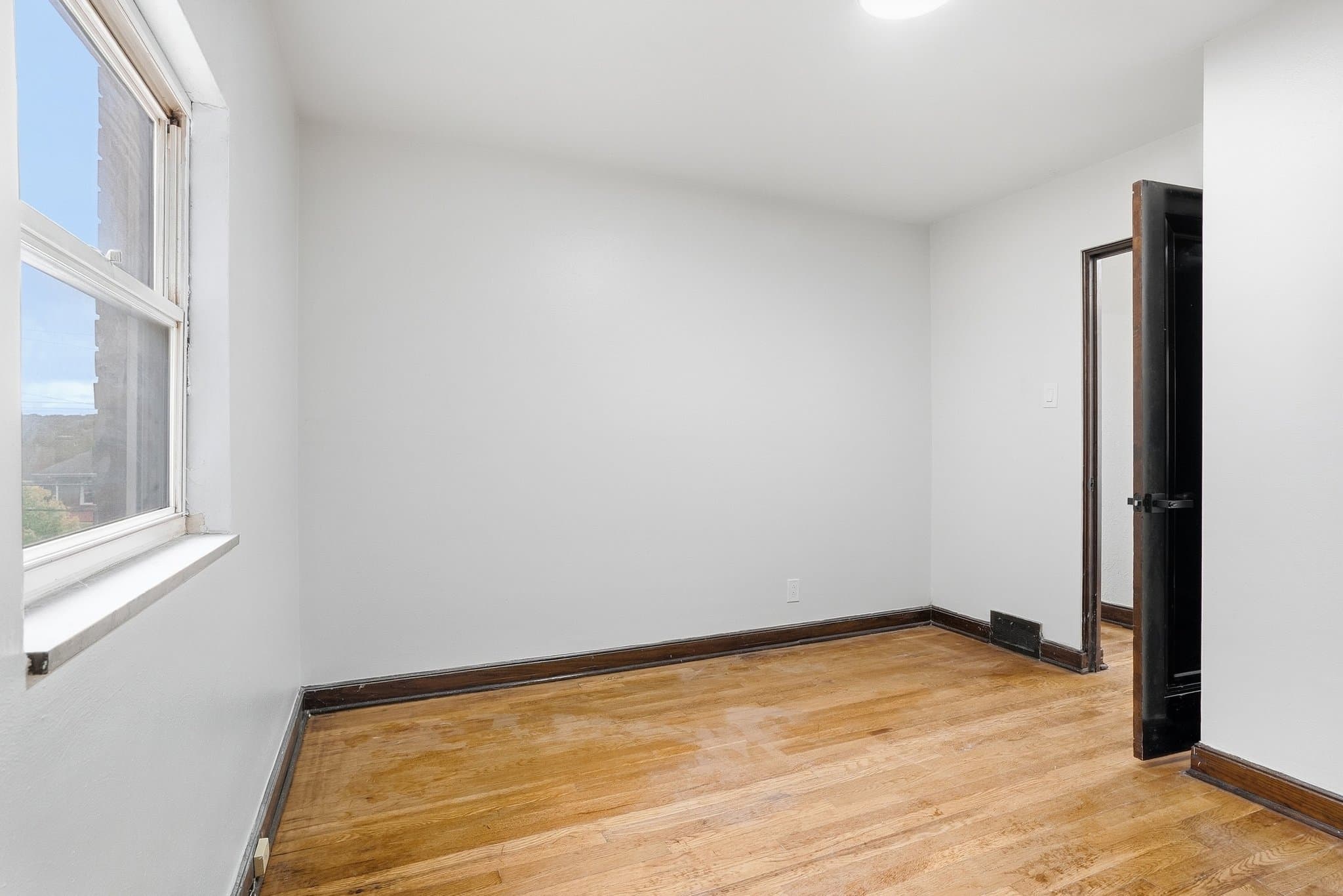 Pittsburgh House: 1005 Duffiled