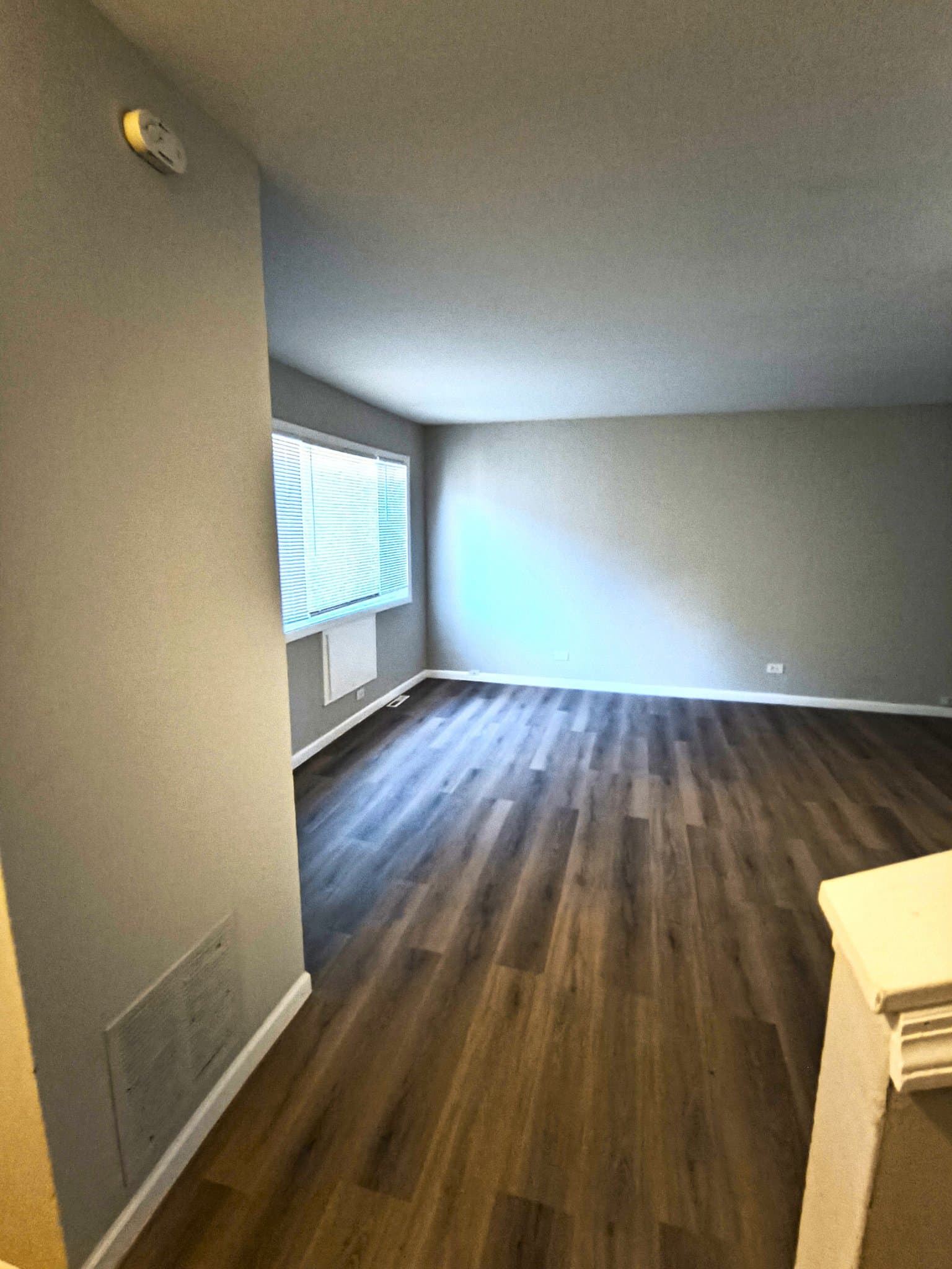 Hazel Crest Townhome: 2131 171st St