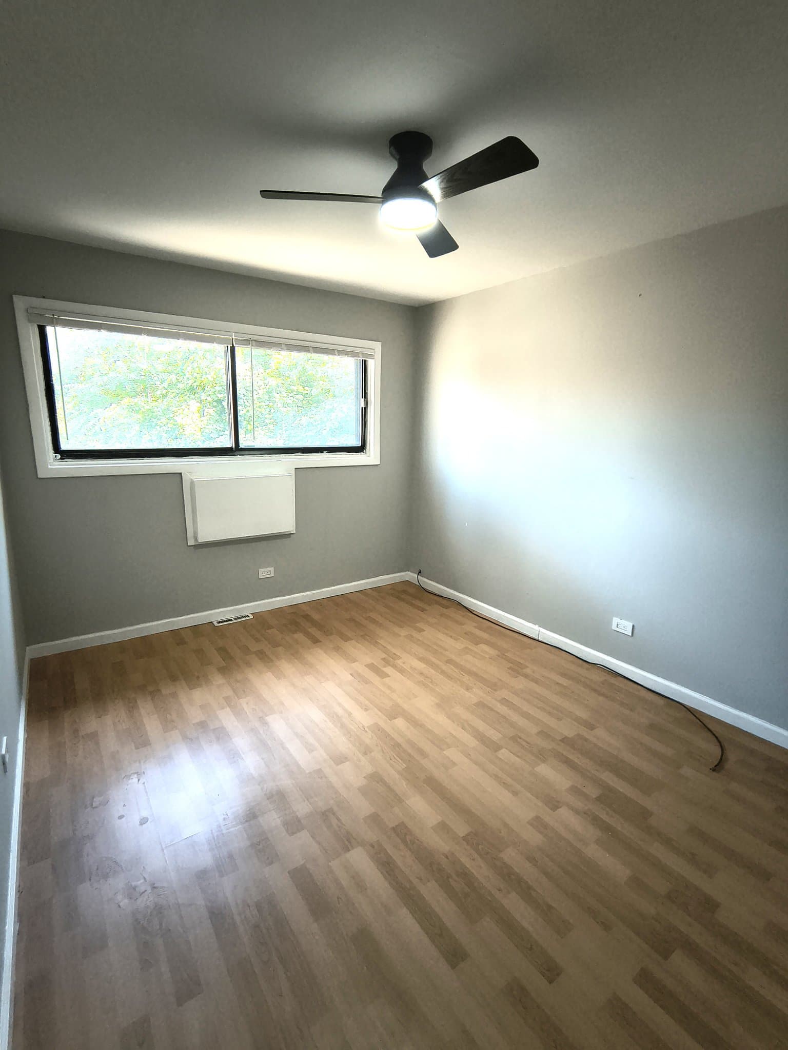 Hazel Crest Townhome: 2131 171st St