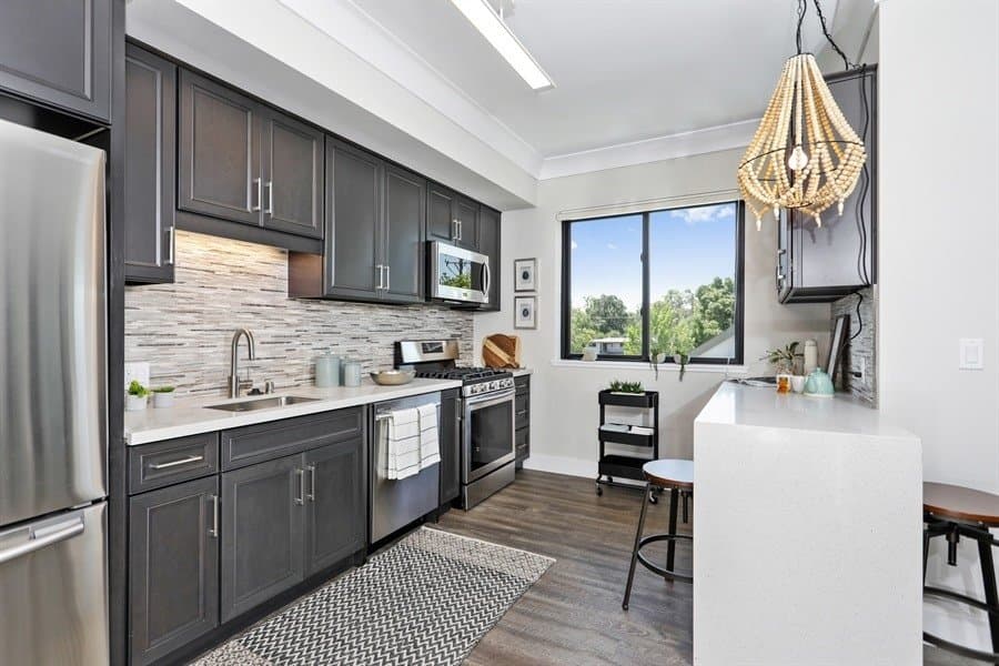 Davis Apartment: 820 B street