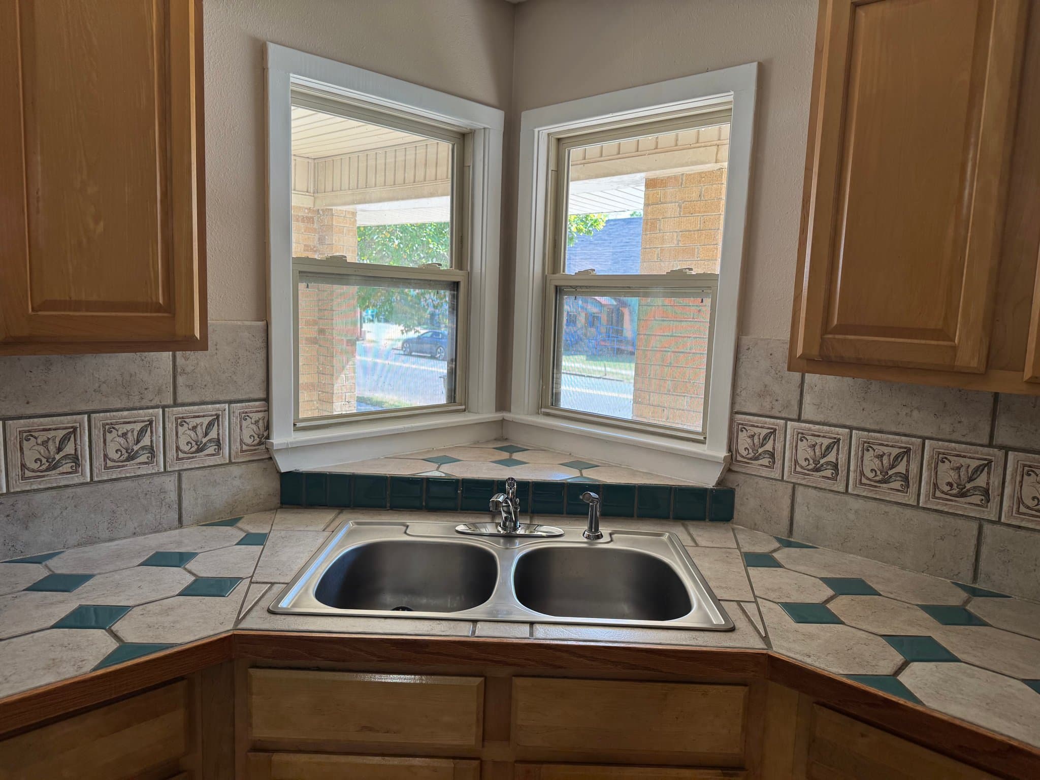 Hot Springs House: 246 Hobson