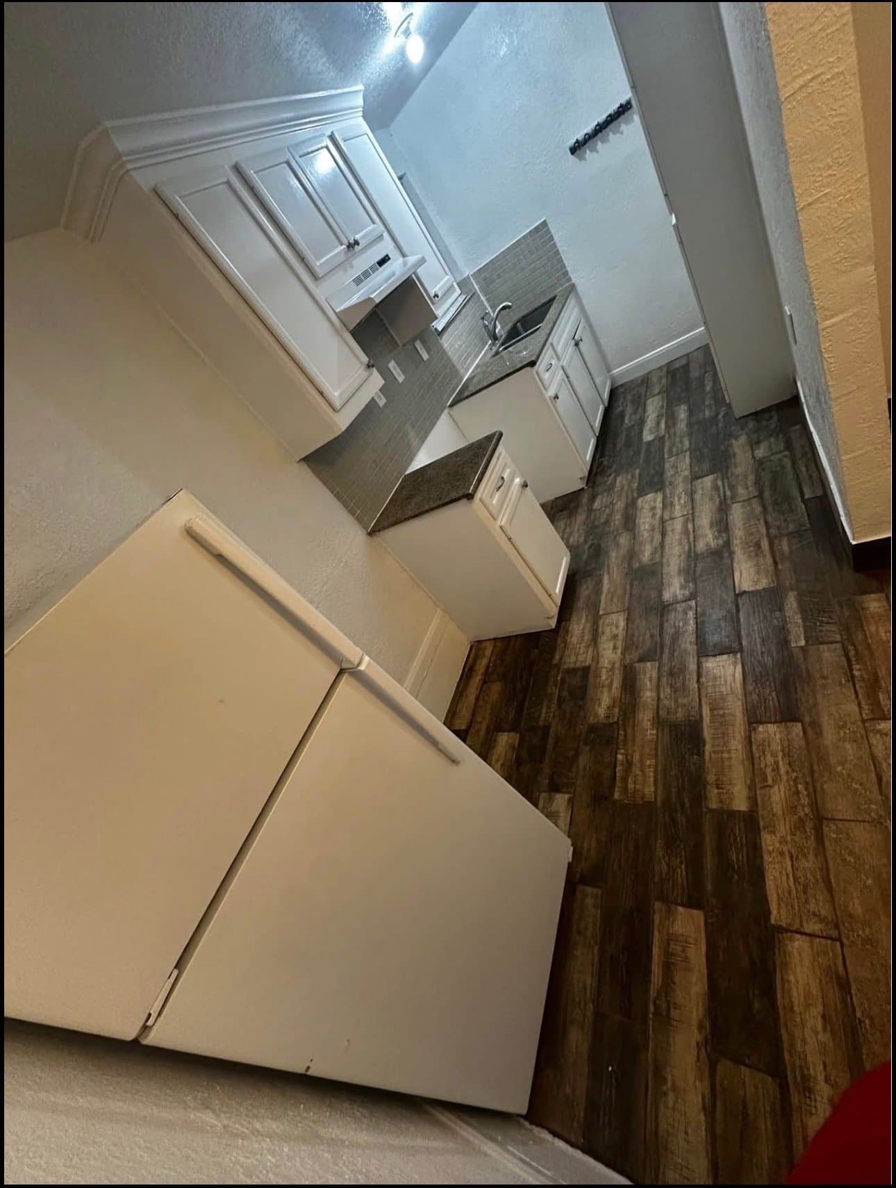 Pasadena Apartment: 916 W Jackson Ave