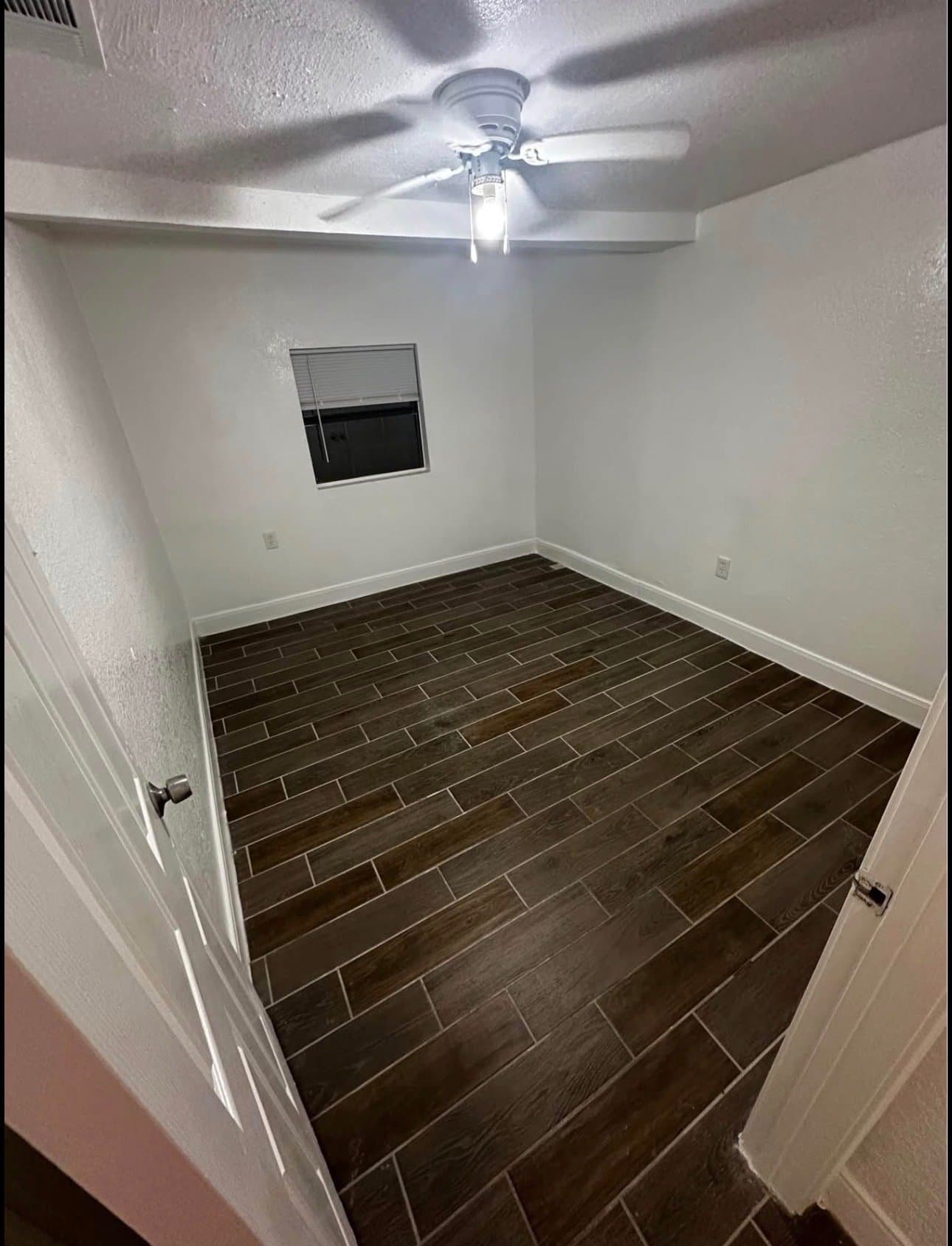 Pasadena Apartment: 916 W Jackson Ave
