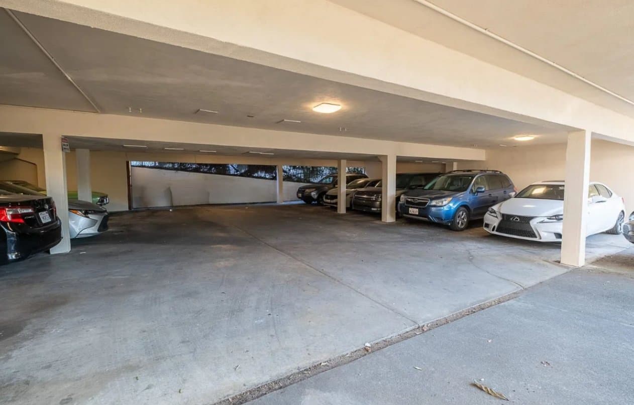 Berkeley Apartment: 1700 Spruce Street