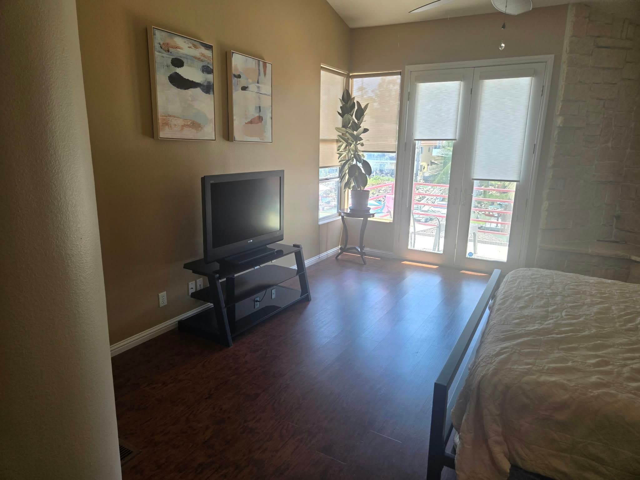 Carlsbad Townhome: 4617 Park Dr