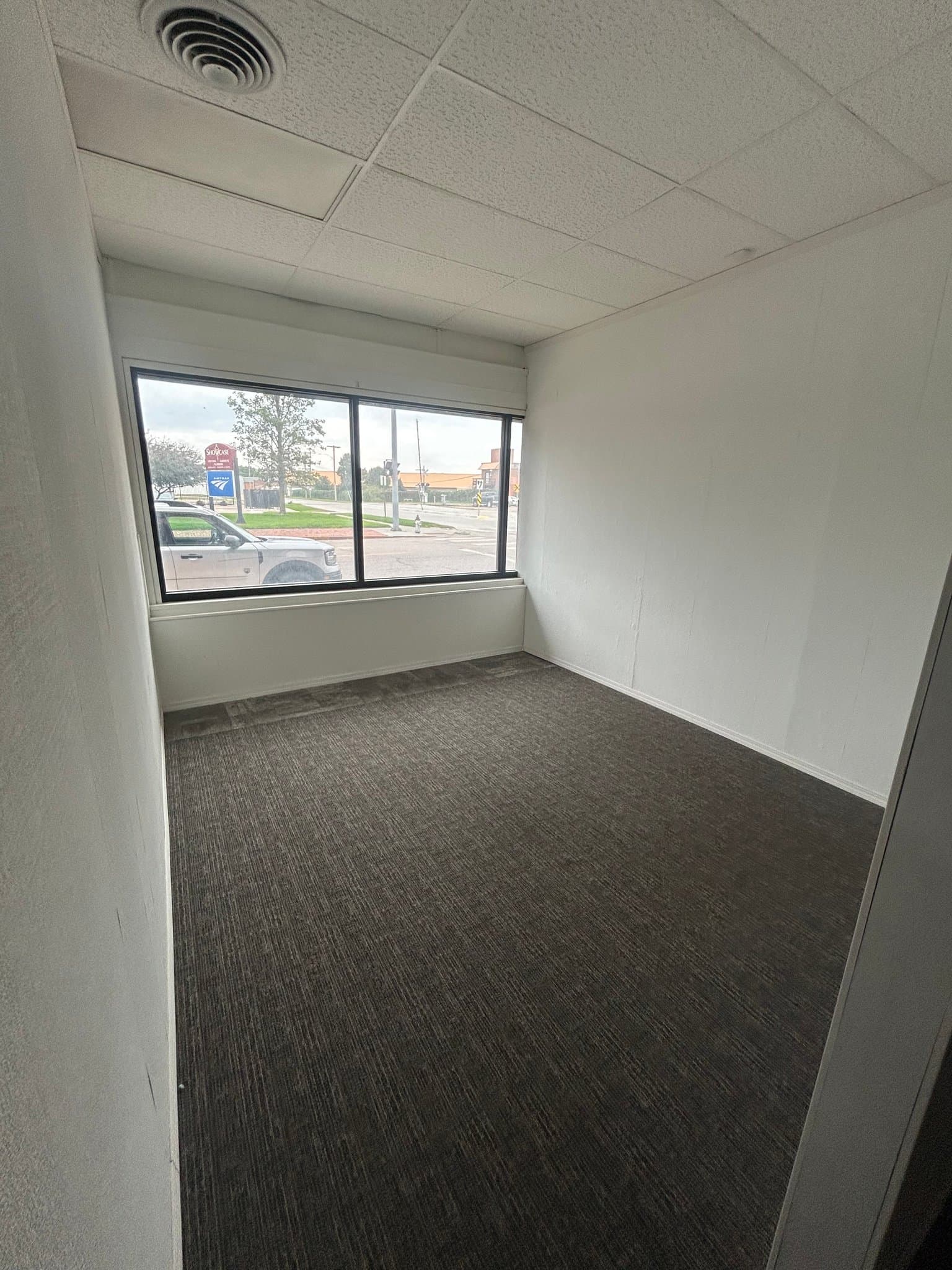 Hastings Multiplex: 106 N Denver Ave