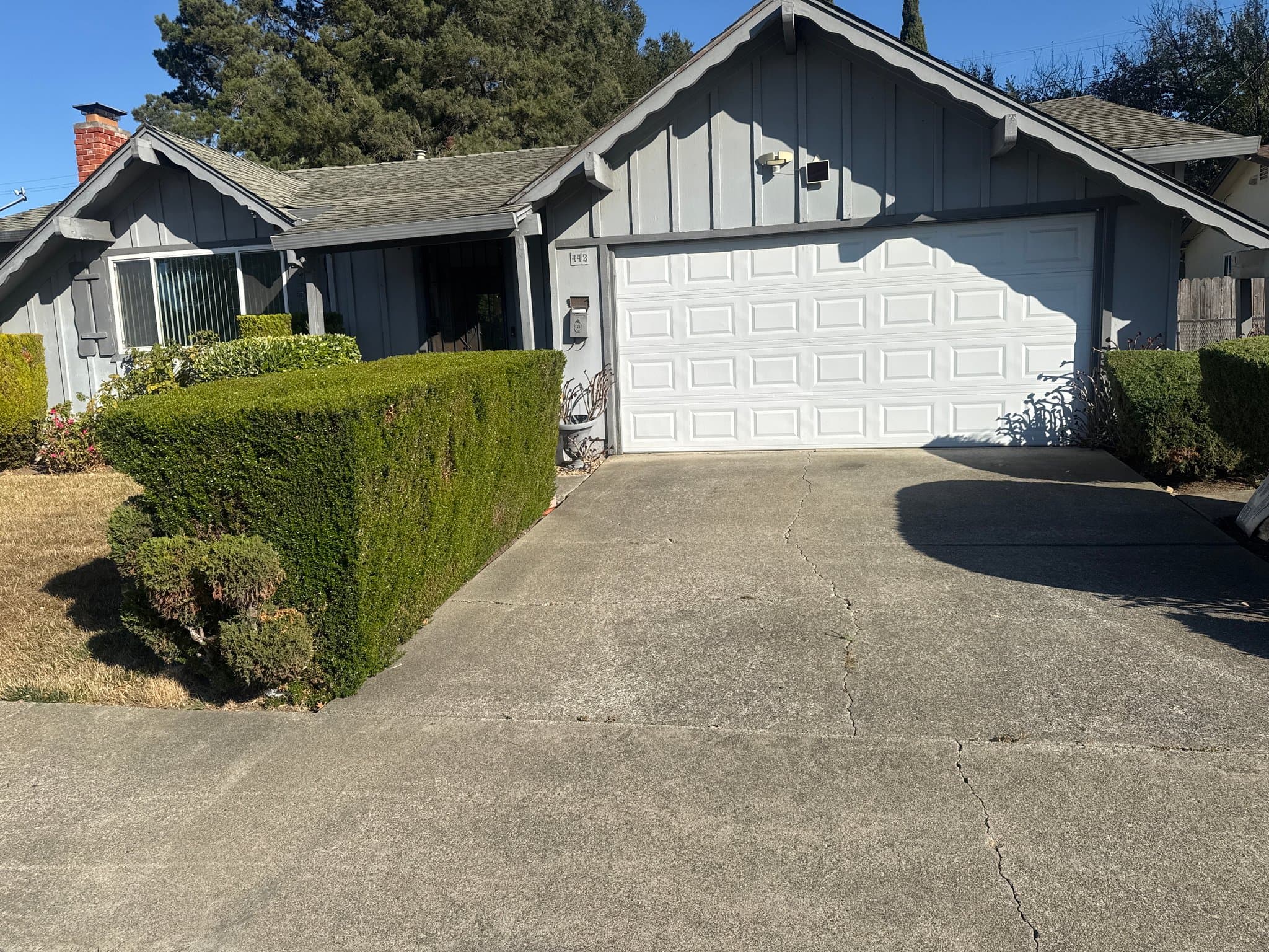 Vallejo House: 442 Pomona Ave