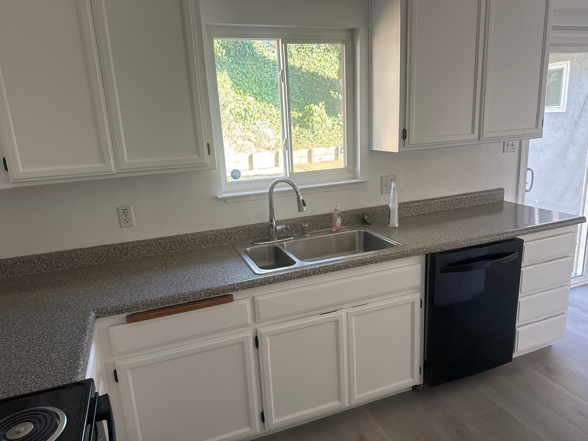 Vallejo House: 442 Pomona Ave