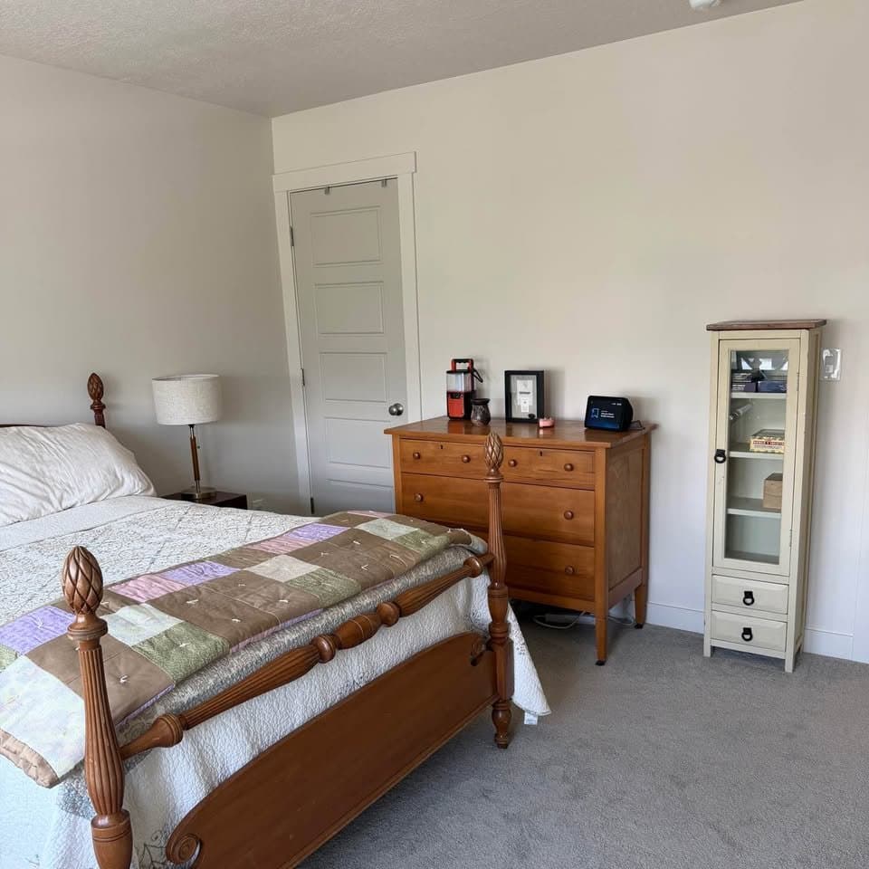 Magna Single Room: 7732 W King Top Rd
