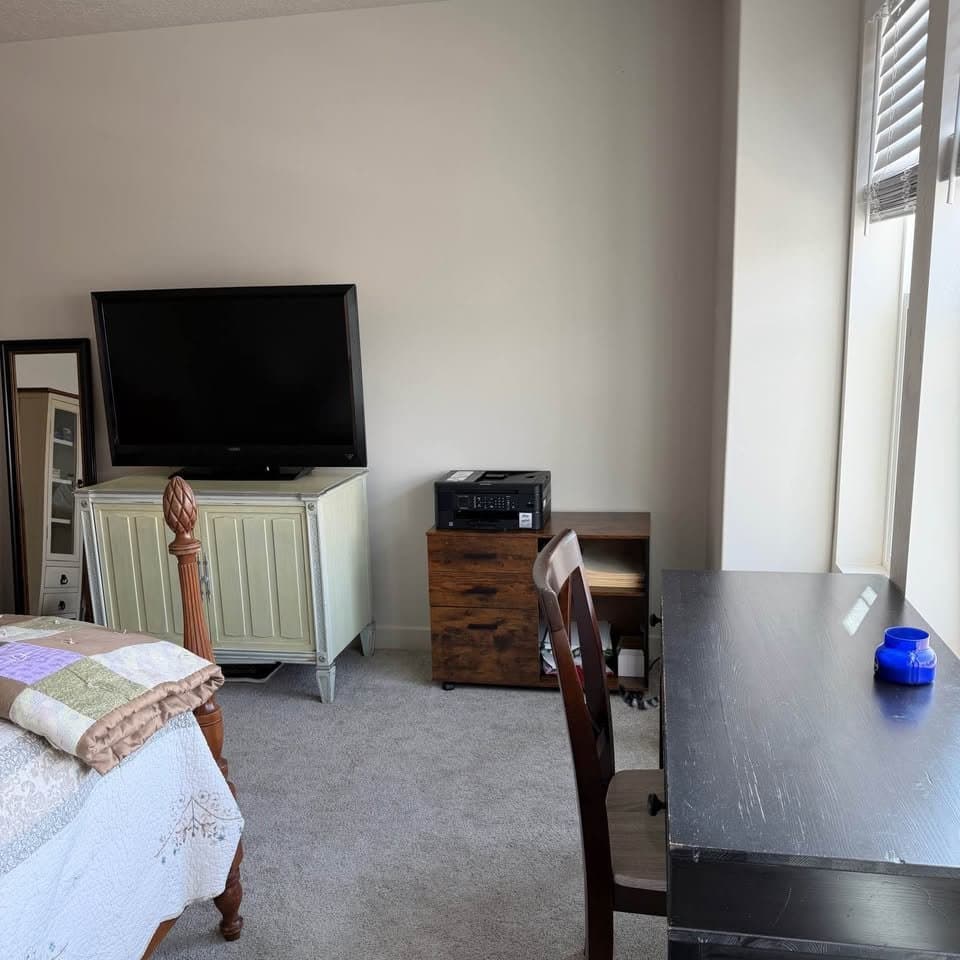 Magna Single Room: 7732 W King Top Rd
