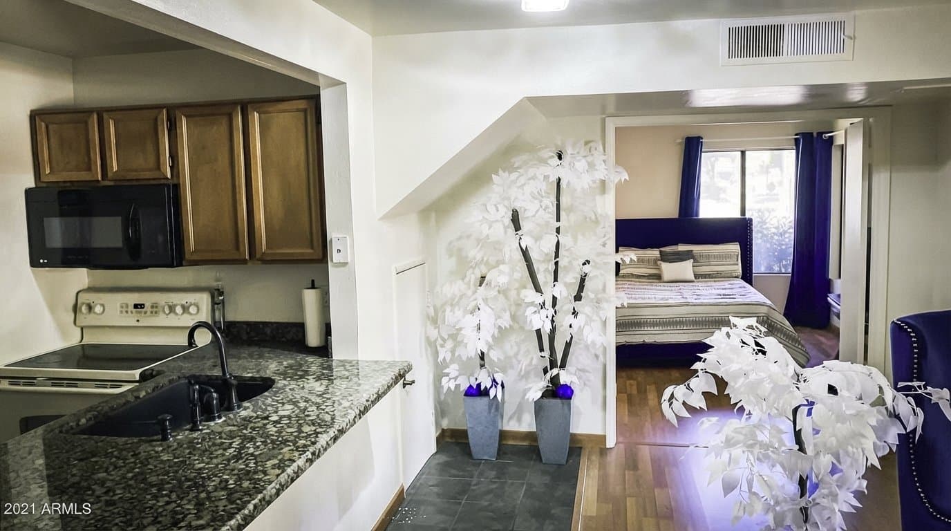 Tempe Condo: 4901 S. Calle Los Cerros Dr.