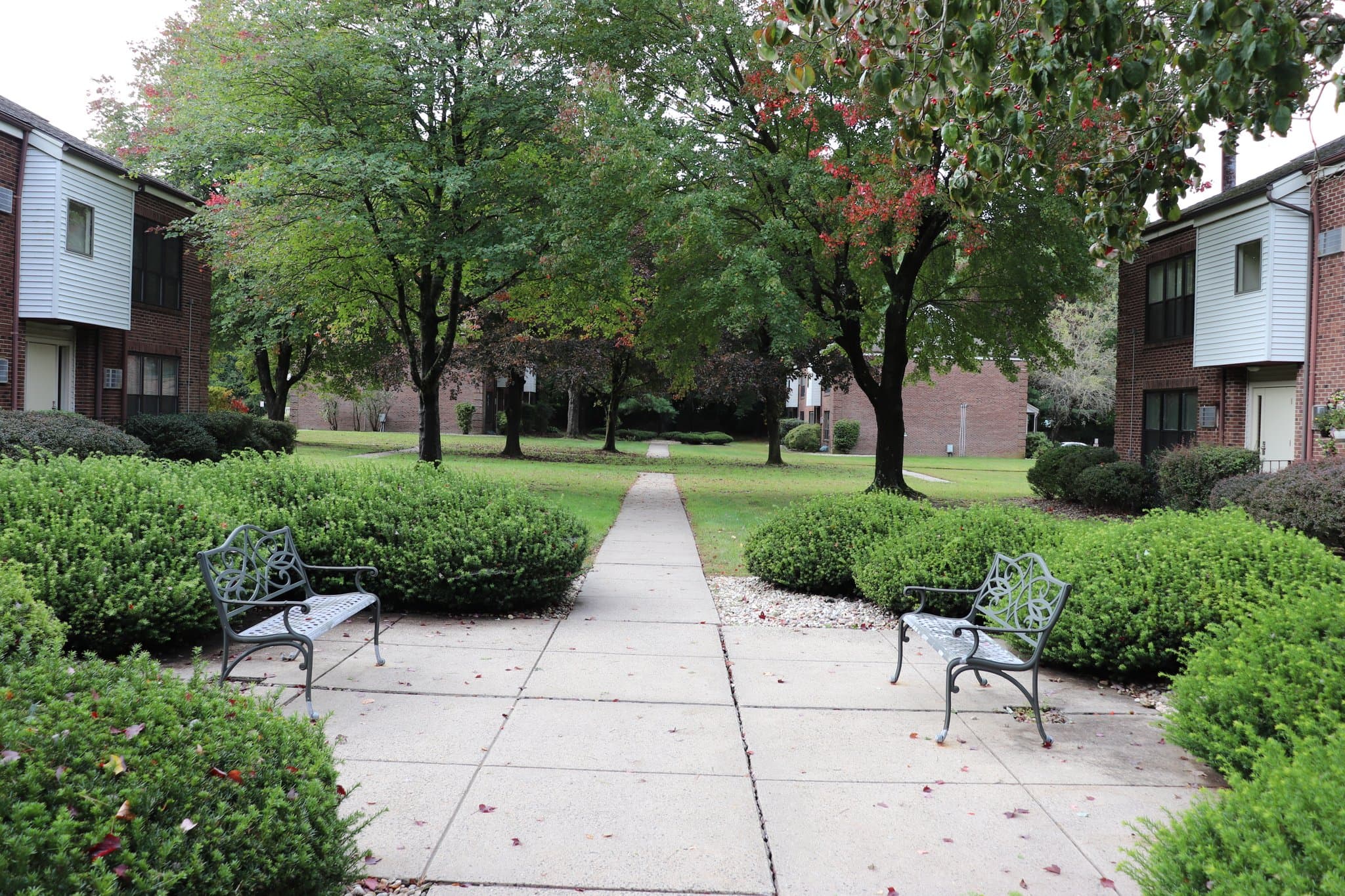 Farmington Condo: 23 Wellington Dr