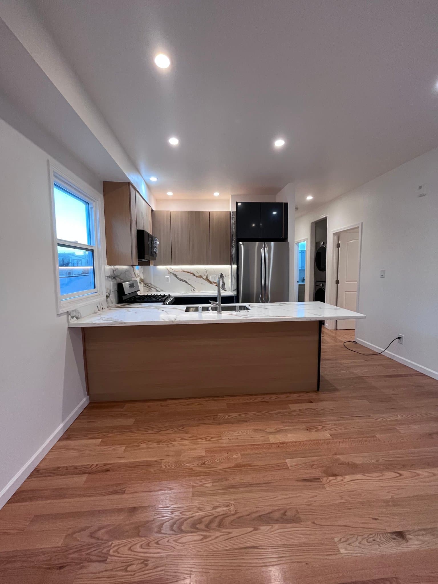 San Francisco Apartment: 622-624 Shrader St