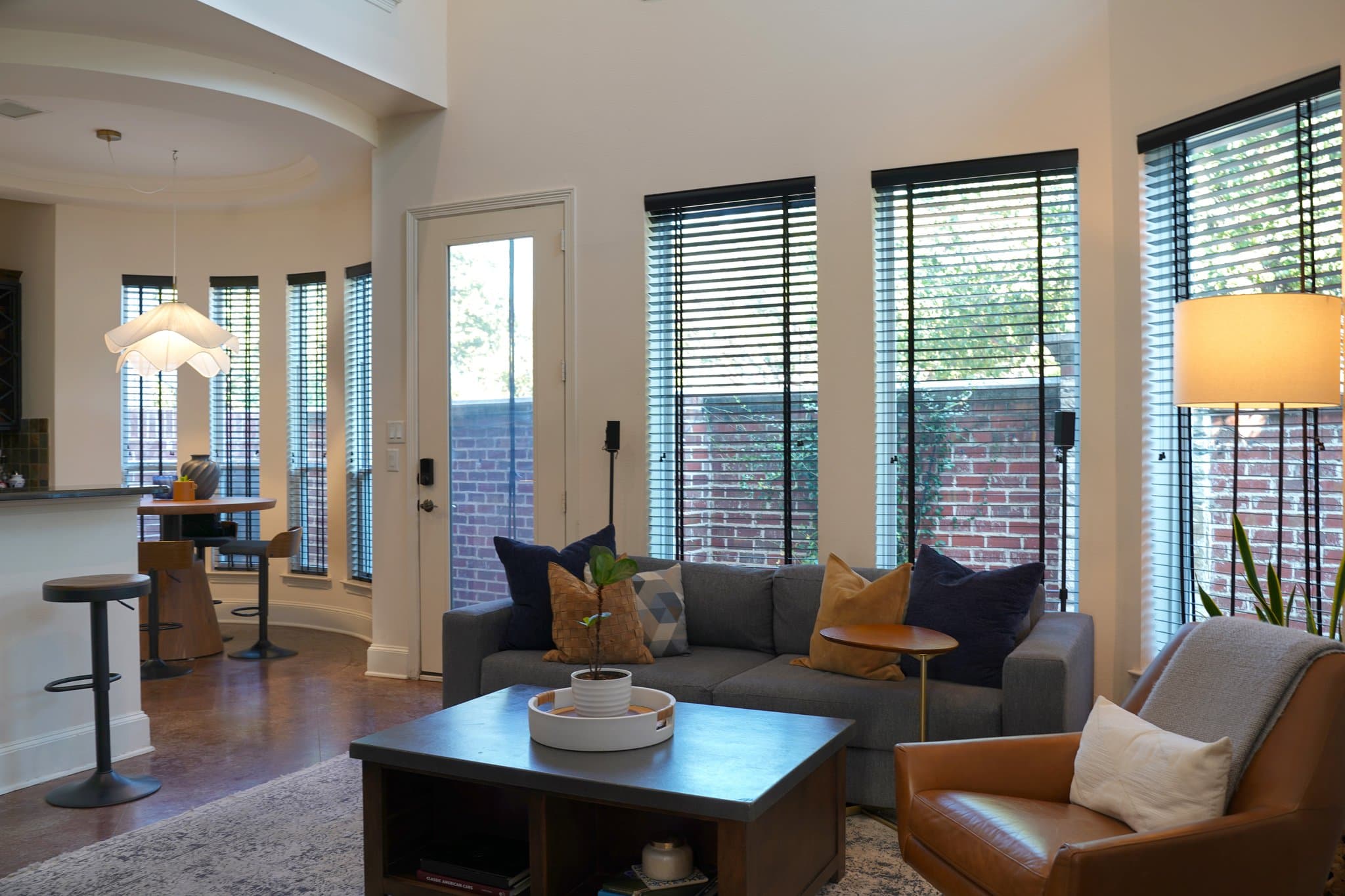 Dallas Townhome: 18134 Frankford Lakes Circle