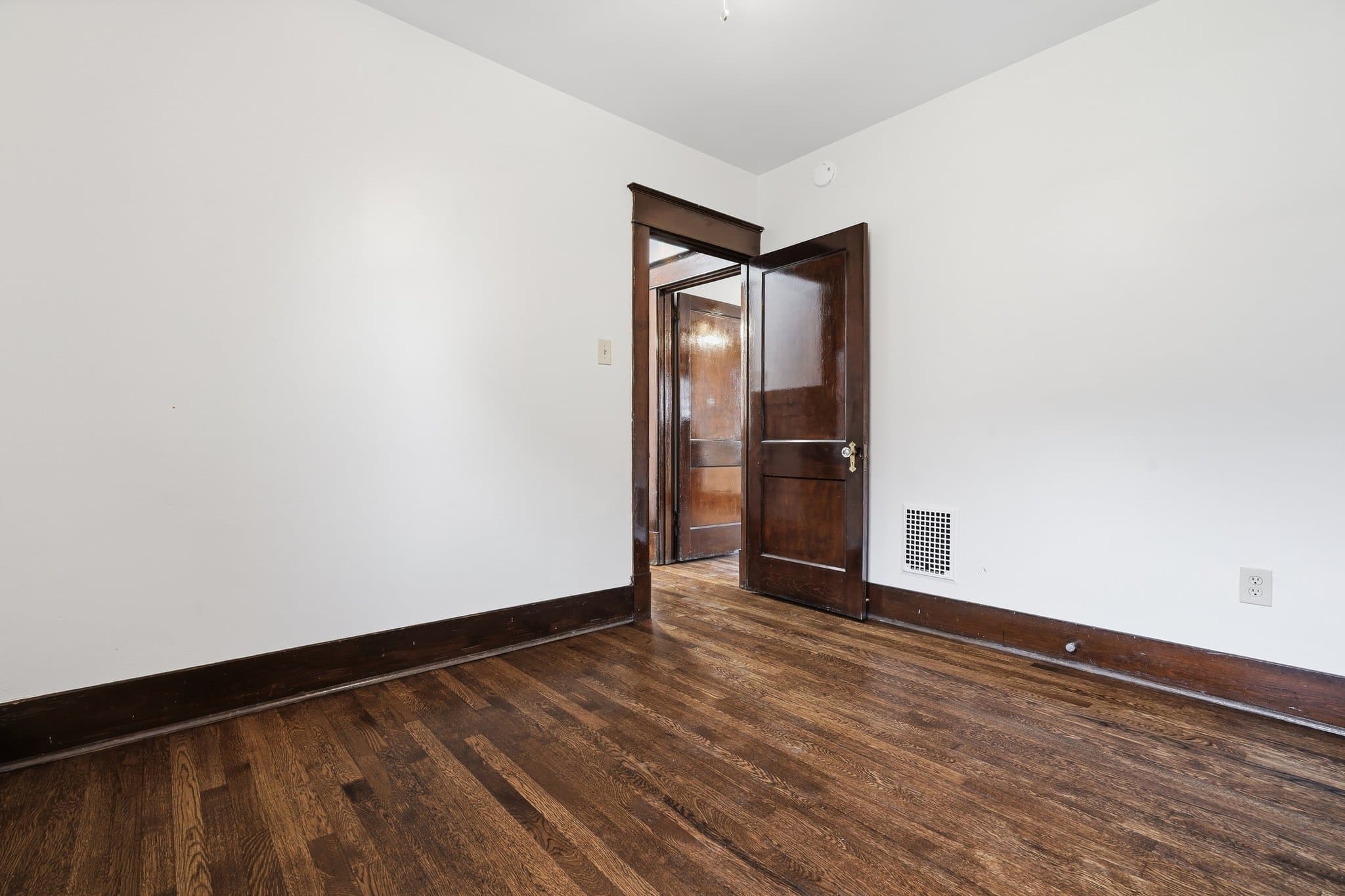 Bellview Multiplex: 17 - 19 N Bryant Ave.