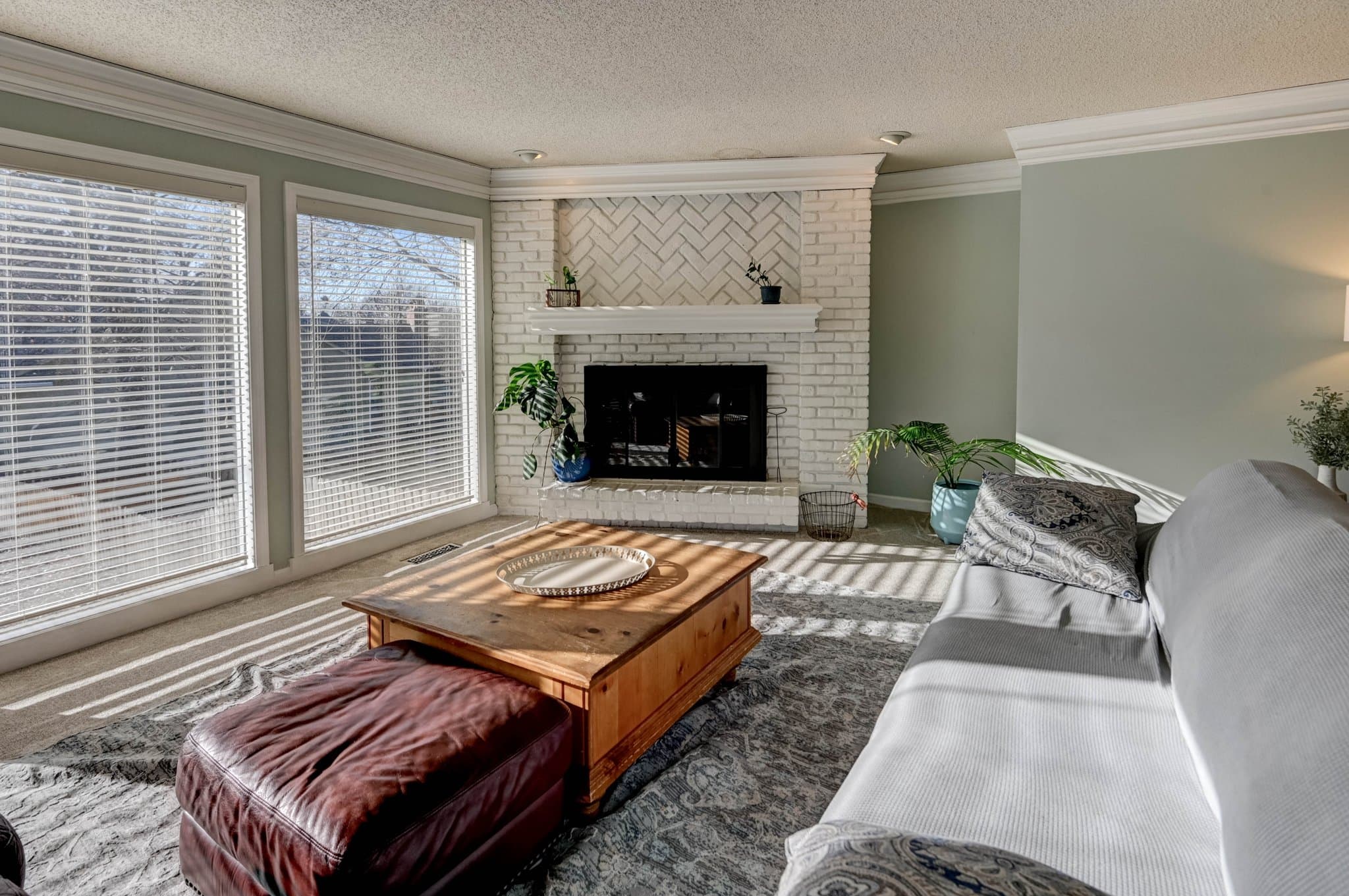 Blue Springs House: 1215 NW 12th St
