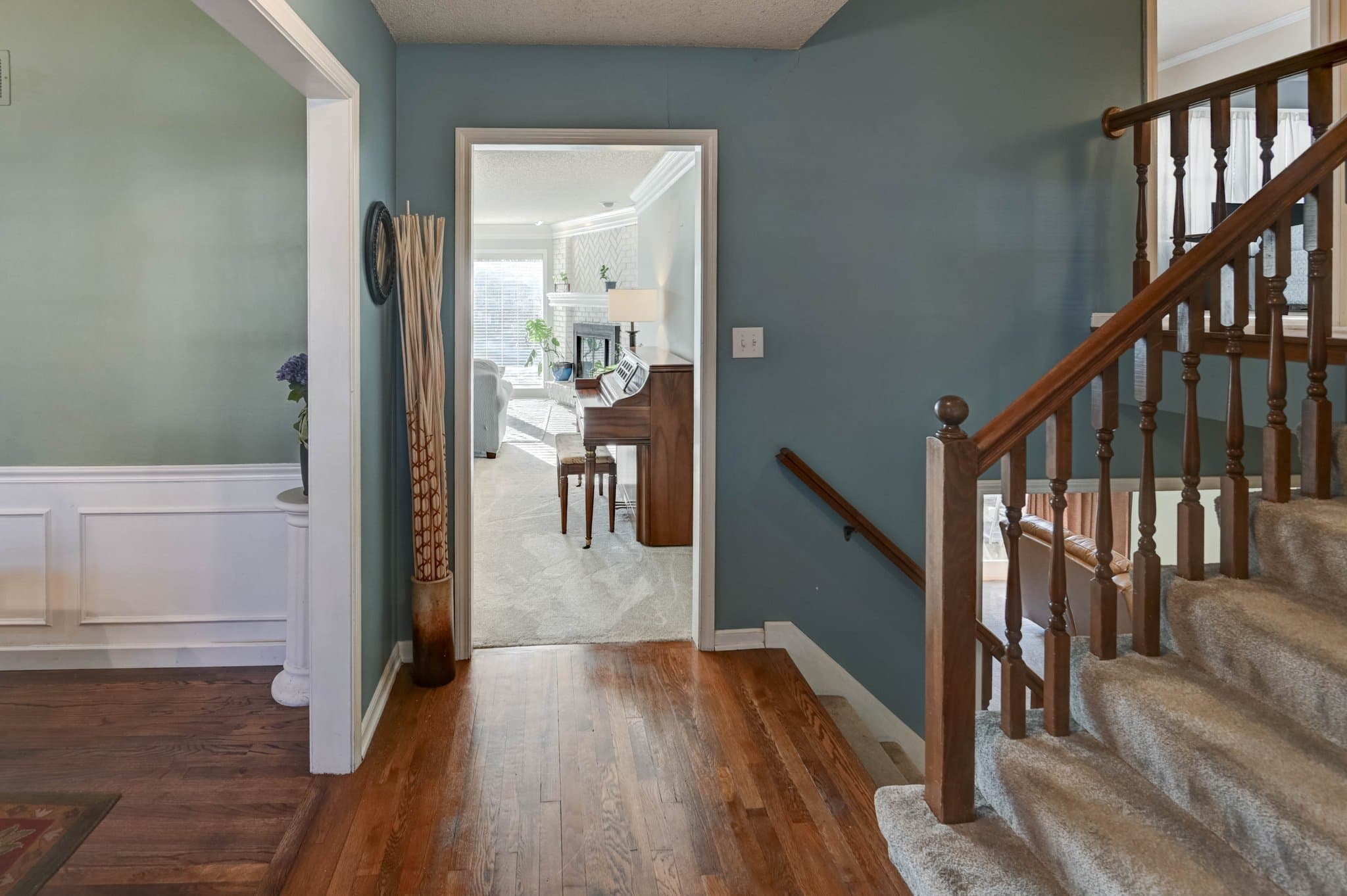 Blue Springs House: 1215 NW 12th St