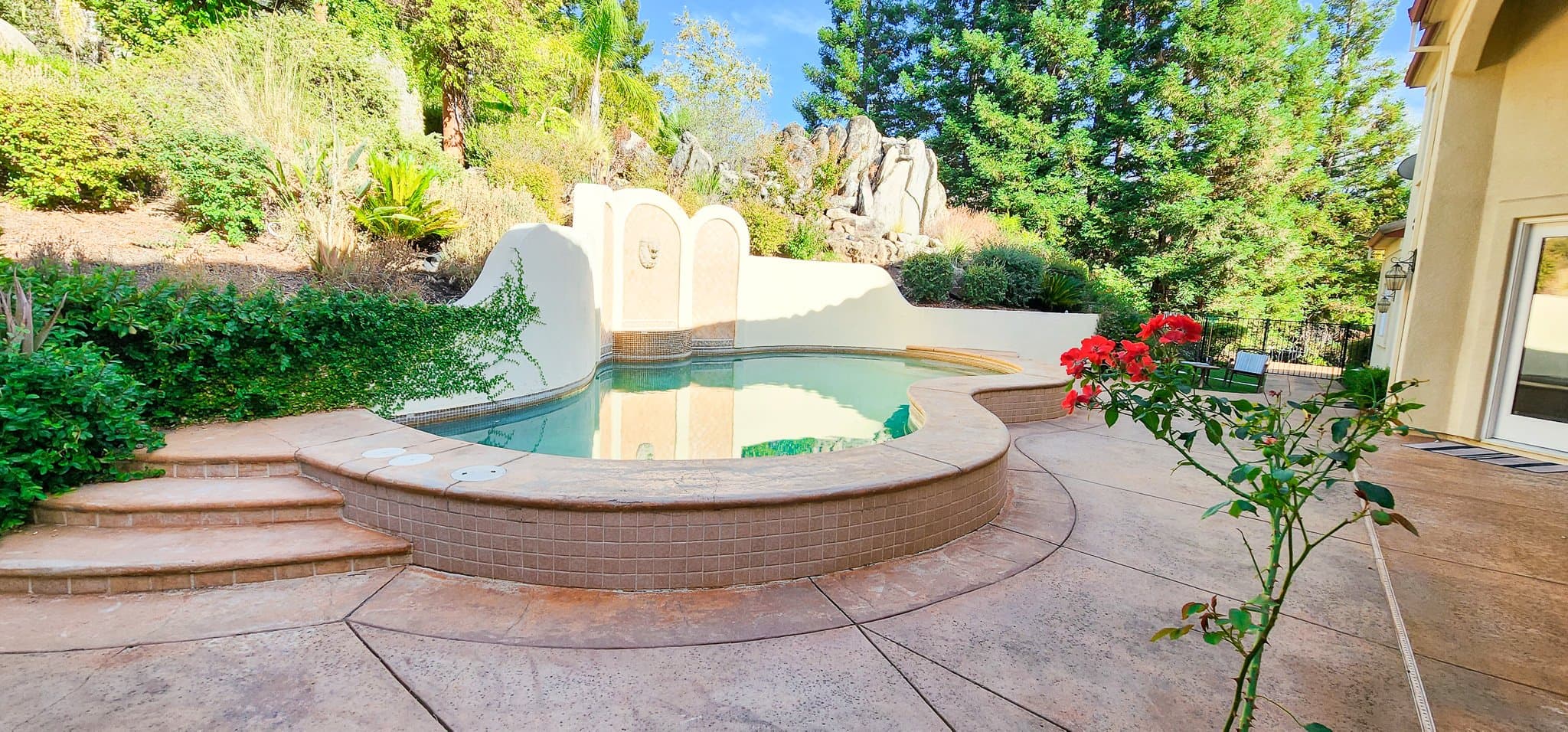 Granite Bay House: 9000 Los Lagos Cir.