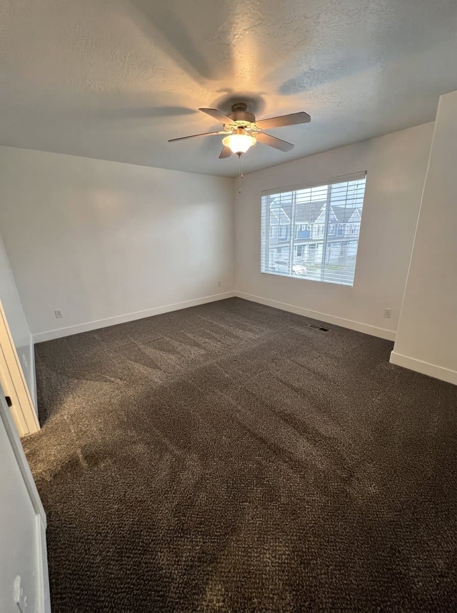 Clearfield Townhome: 823 W 1600 S