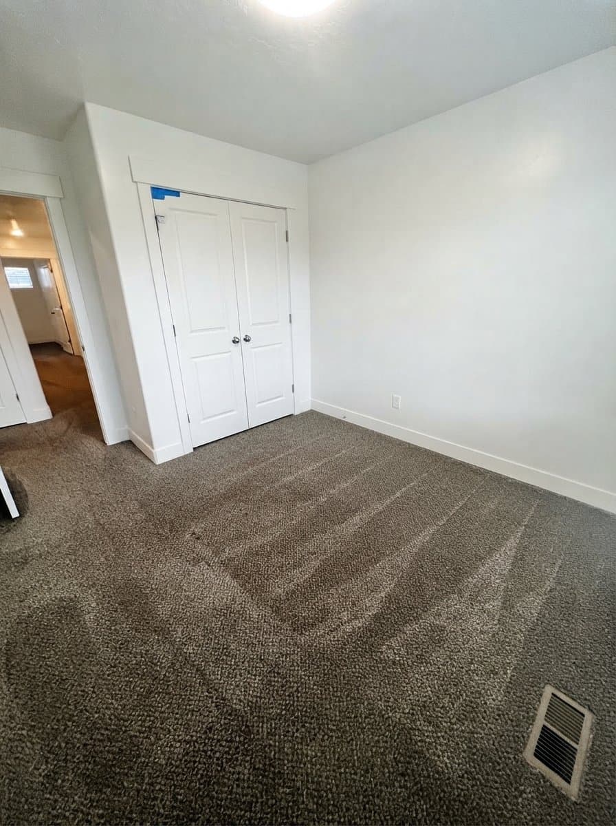 Clearfield Townhome: 823 W 1600 S